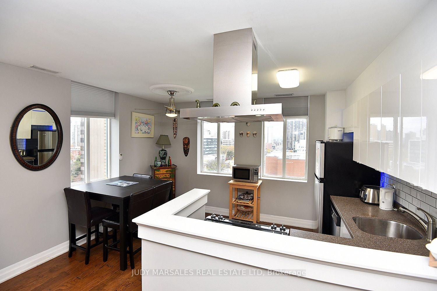 Photo 18 of Unit 1105, 36 James Street S, Hamilton, Central — HOMEH