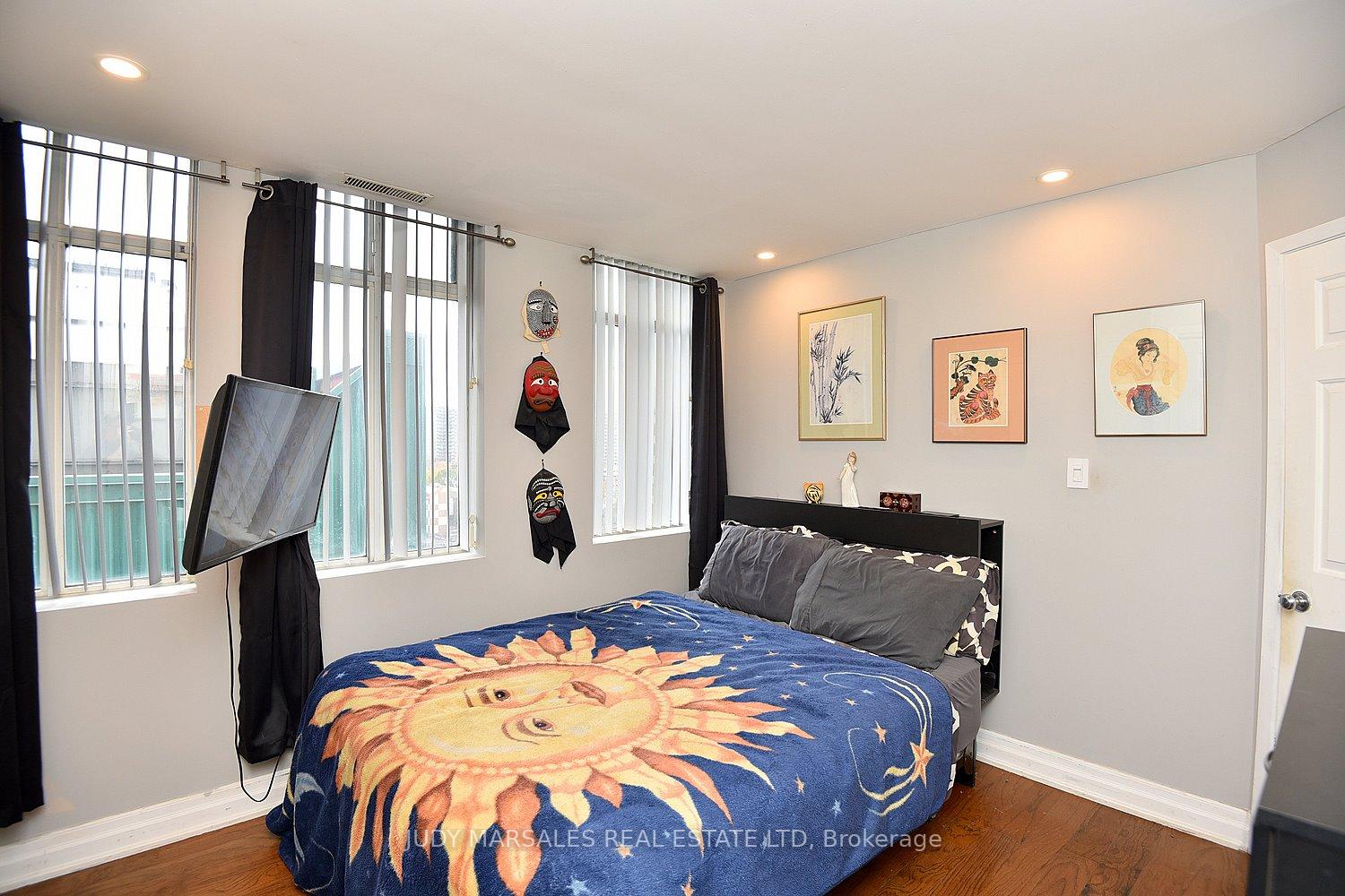 Photo 24 of Unit 1105, 36 James Street S, Hamilton, Central — HOMEH