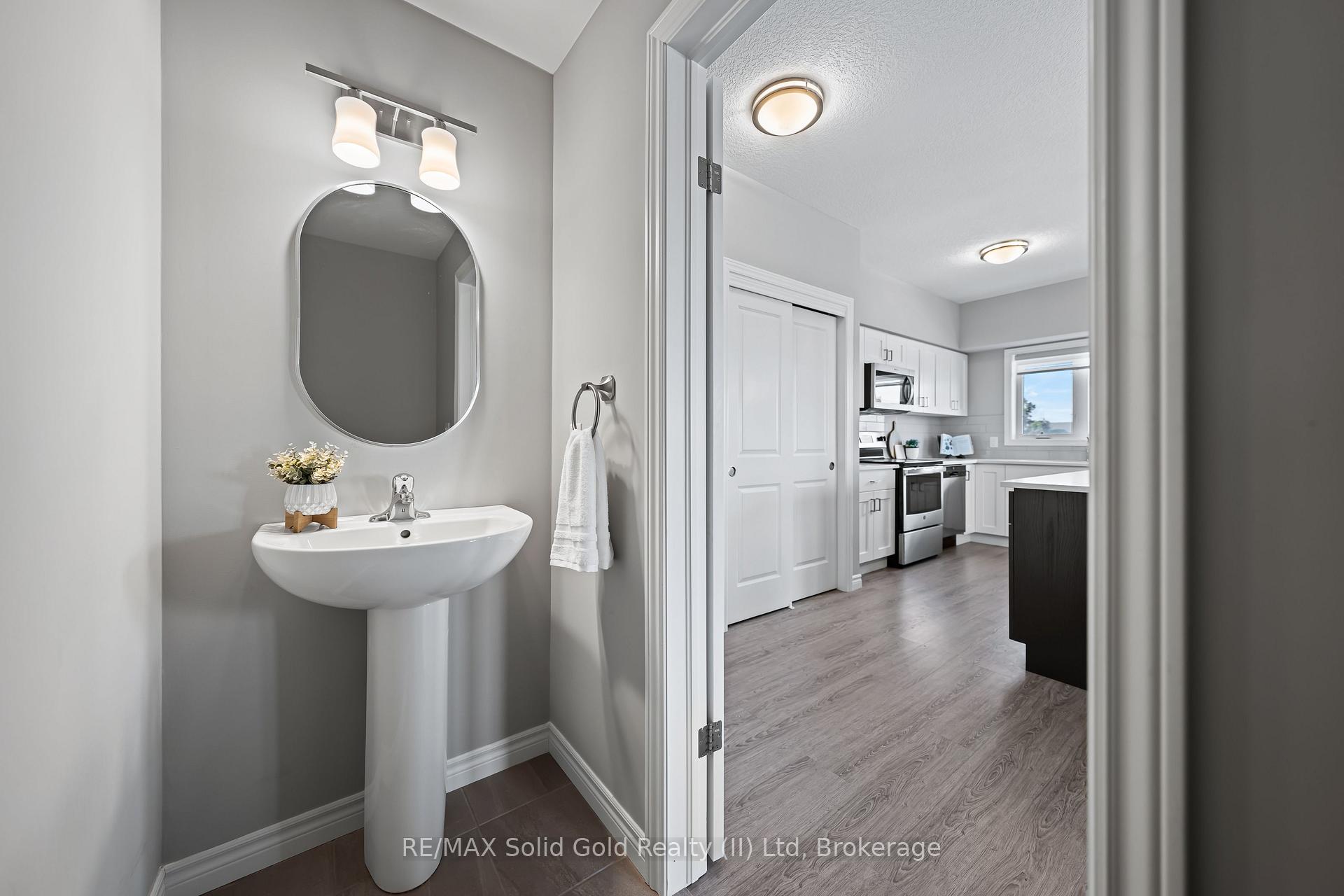 Photo 44 of Unit 20, 408 Guelph Avenue, Cambridge — HOMEH