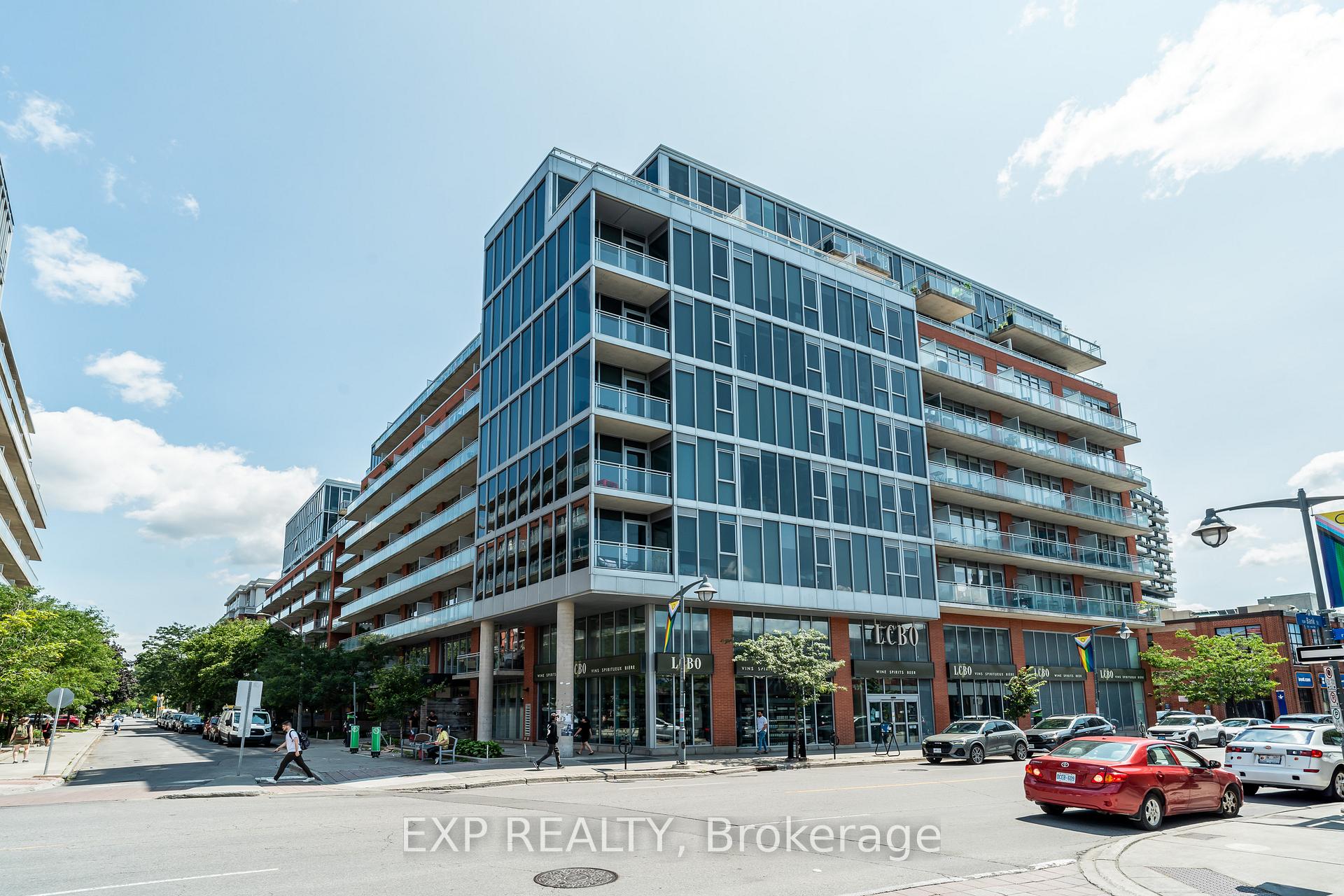 Front of Unit 503, 360 Mcleod Street