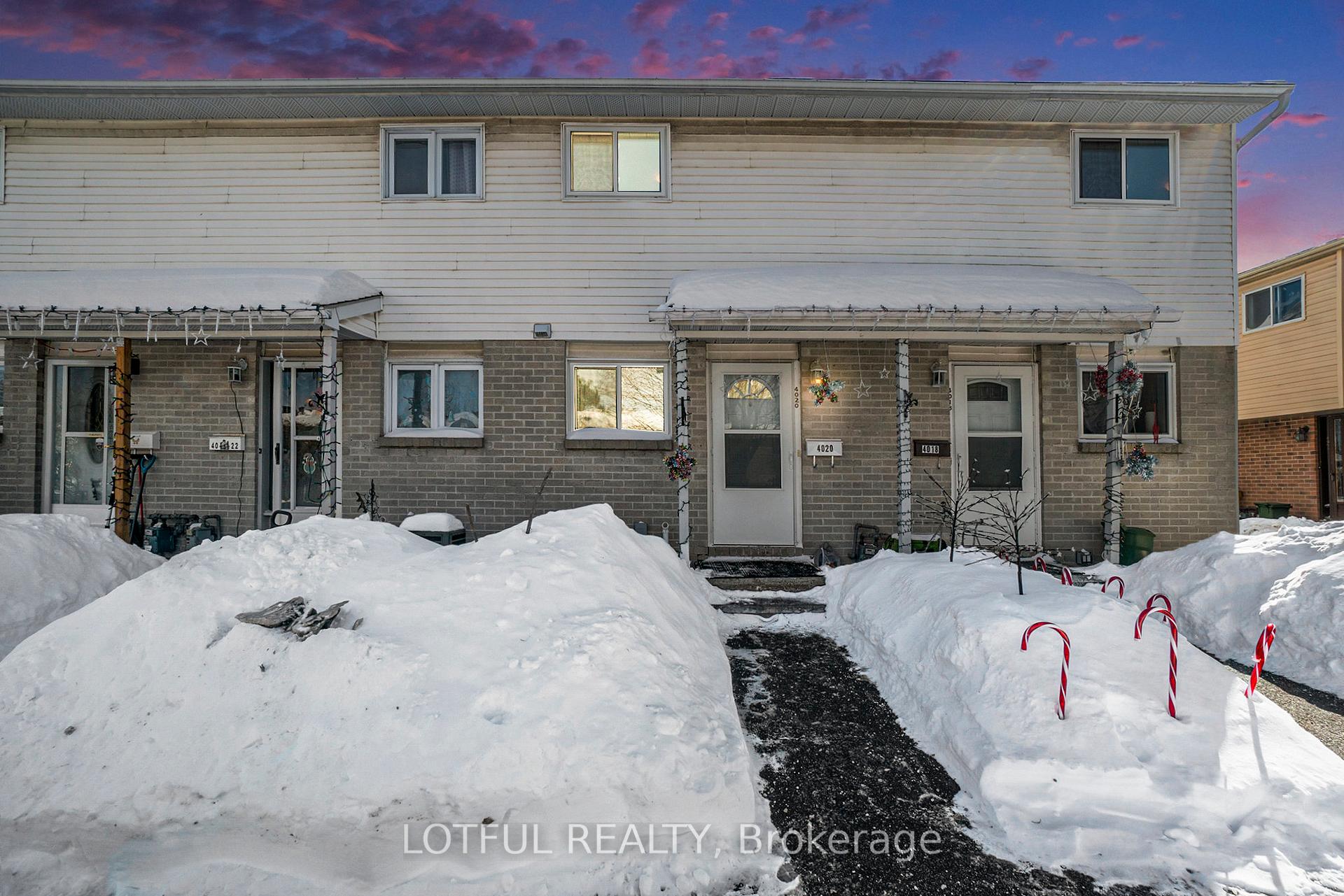 Photo 2 of 4020 Eady Court, Ottawa, Cyrville — HOMEH
