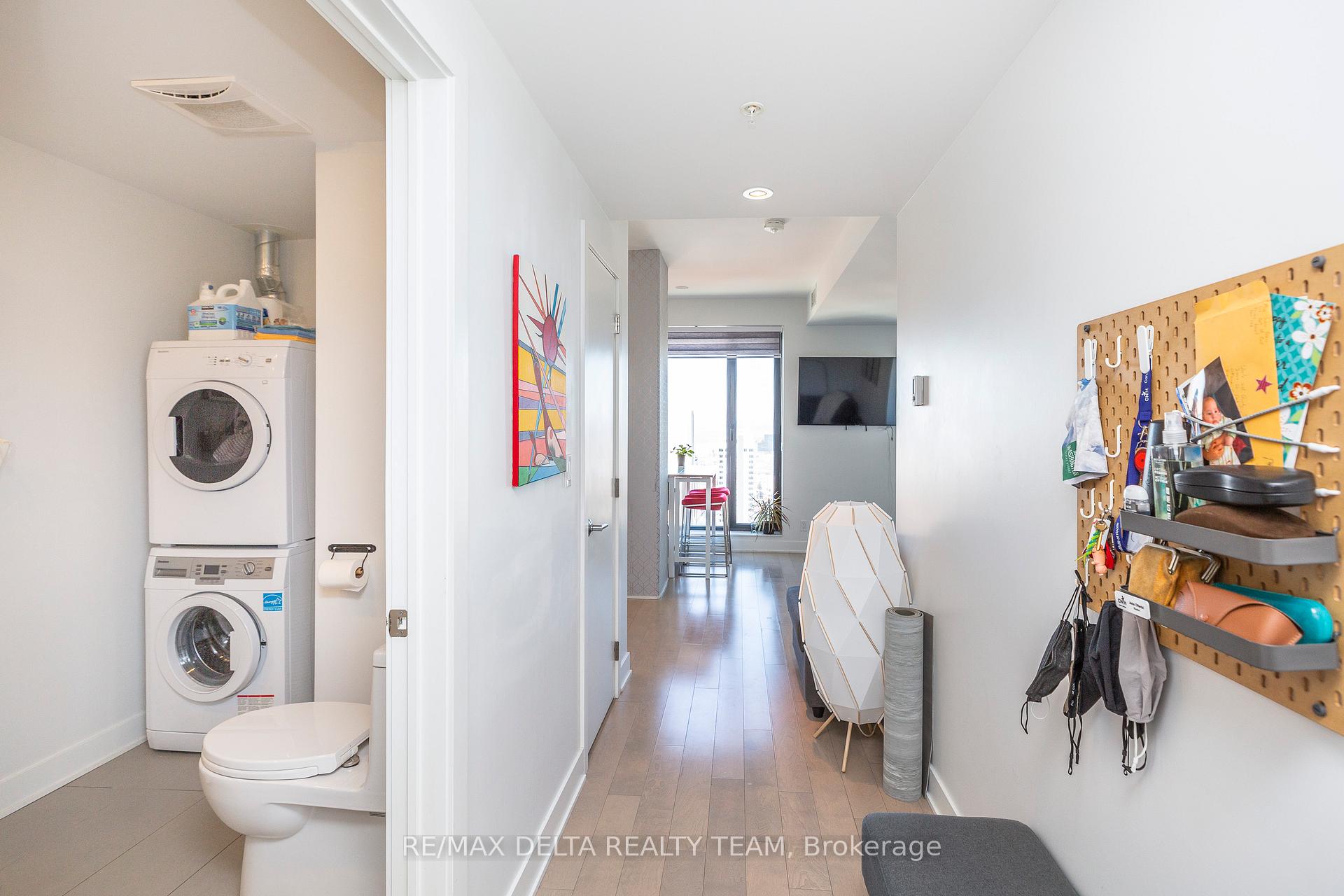 Photo 8 of Unit 2004, 20 Daly Avenue, Ottawa, Sandy Hill — HOMEH