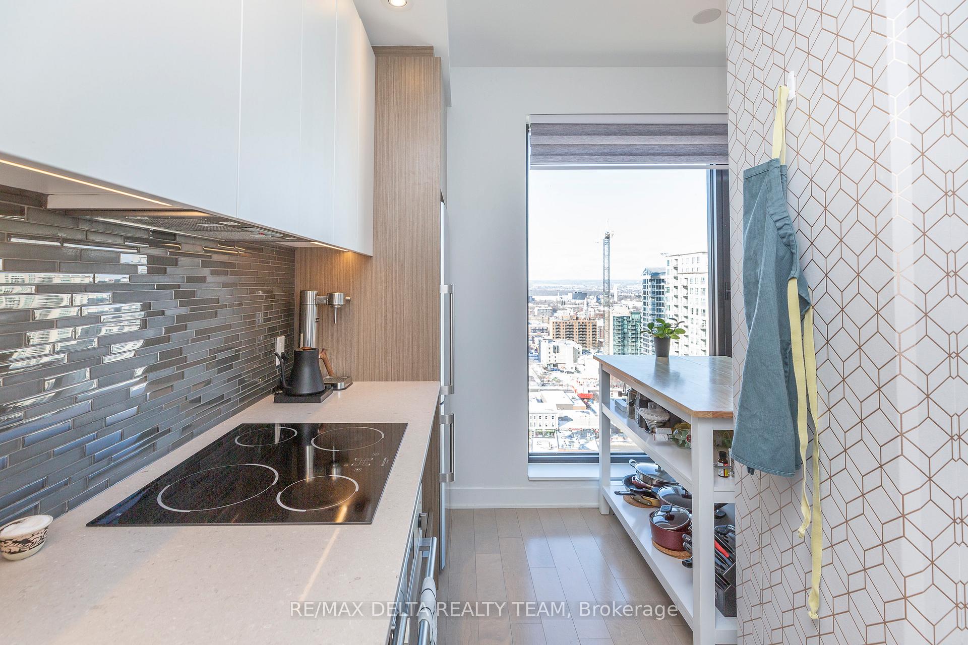 Photo 15 of Unit 2004, 20 Daly Avenue, Ottawa, Sandy Hill — HOMEH