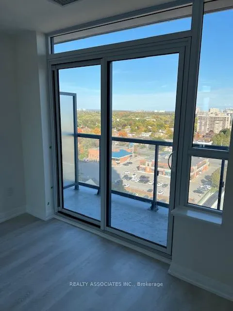 Photo 12 of Unit 1321, 3270 Sheppard Avenue E, Scarborough, Tam O'Shanter-Sullivan — HOMEH