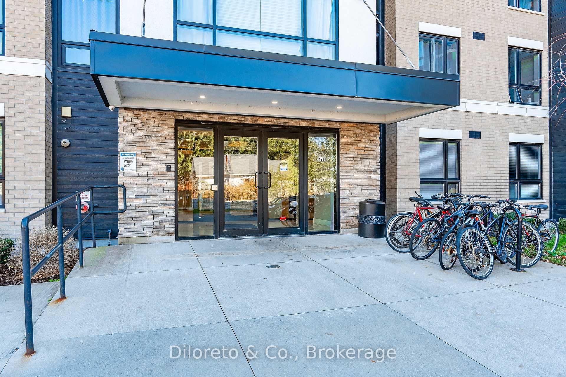Photo 4 of Unit 410, 1280 Gordon Street, Guelph, Kortright East — HOMEH