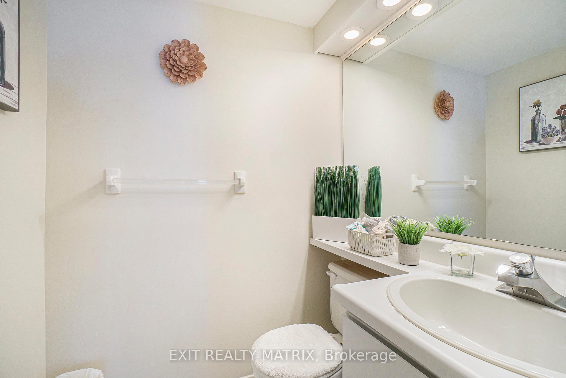 Photo 8 of Unit 105, 1589 St Bernard Street, Ottawa, Sawmill Creek/Timbermill — HOMEH