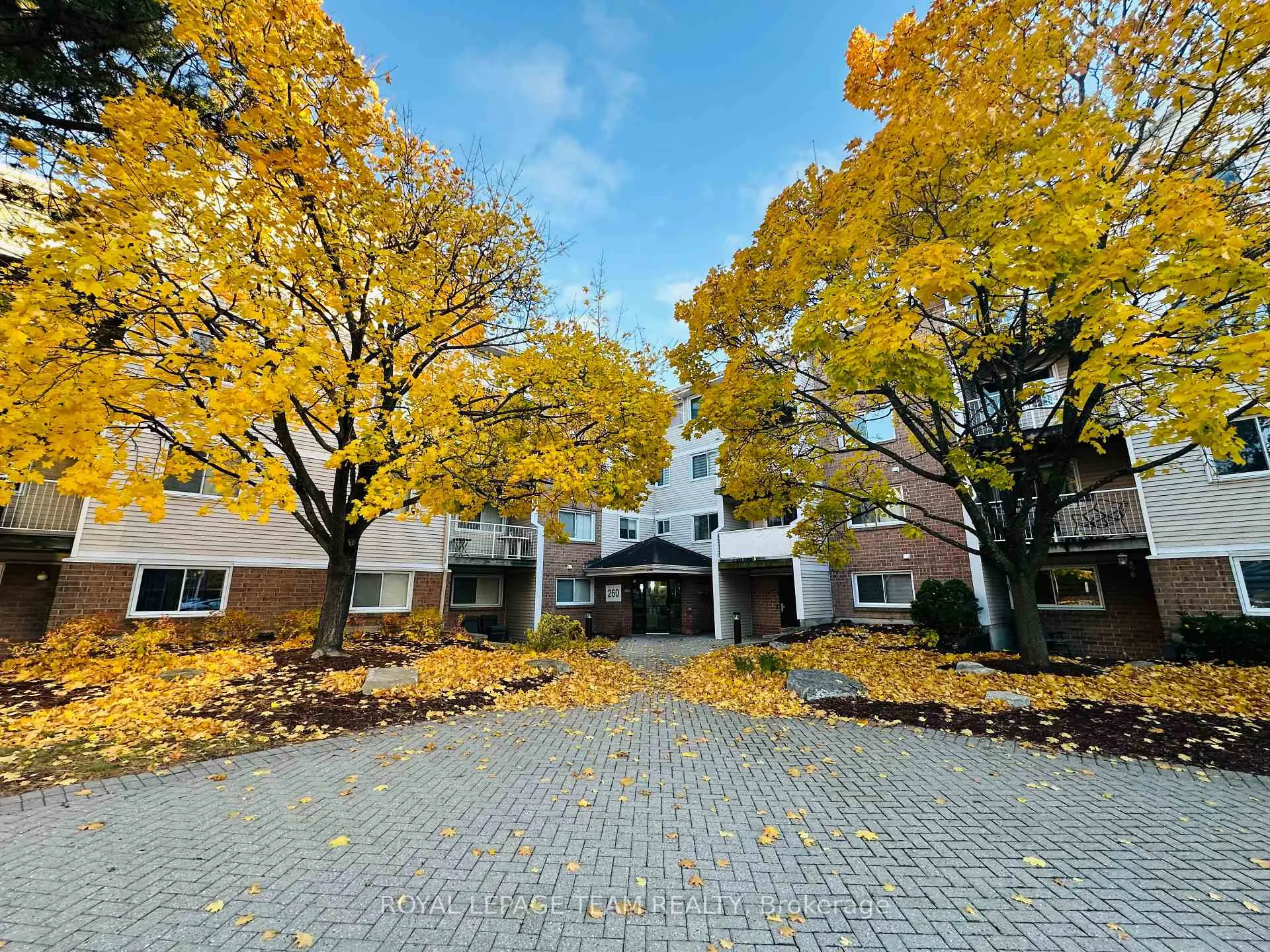 Front of Unit 200, 260 Brittany Drive