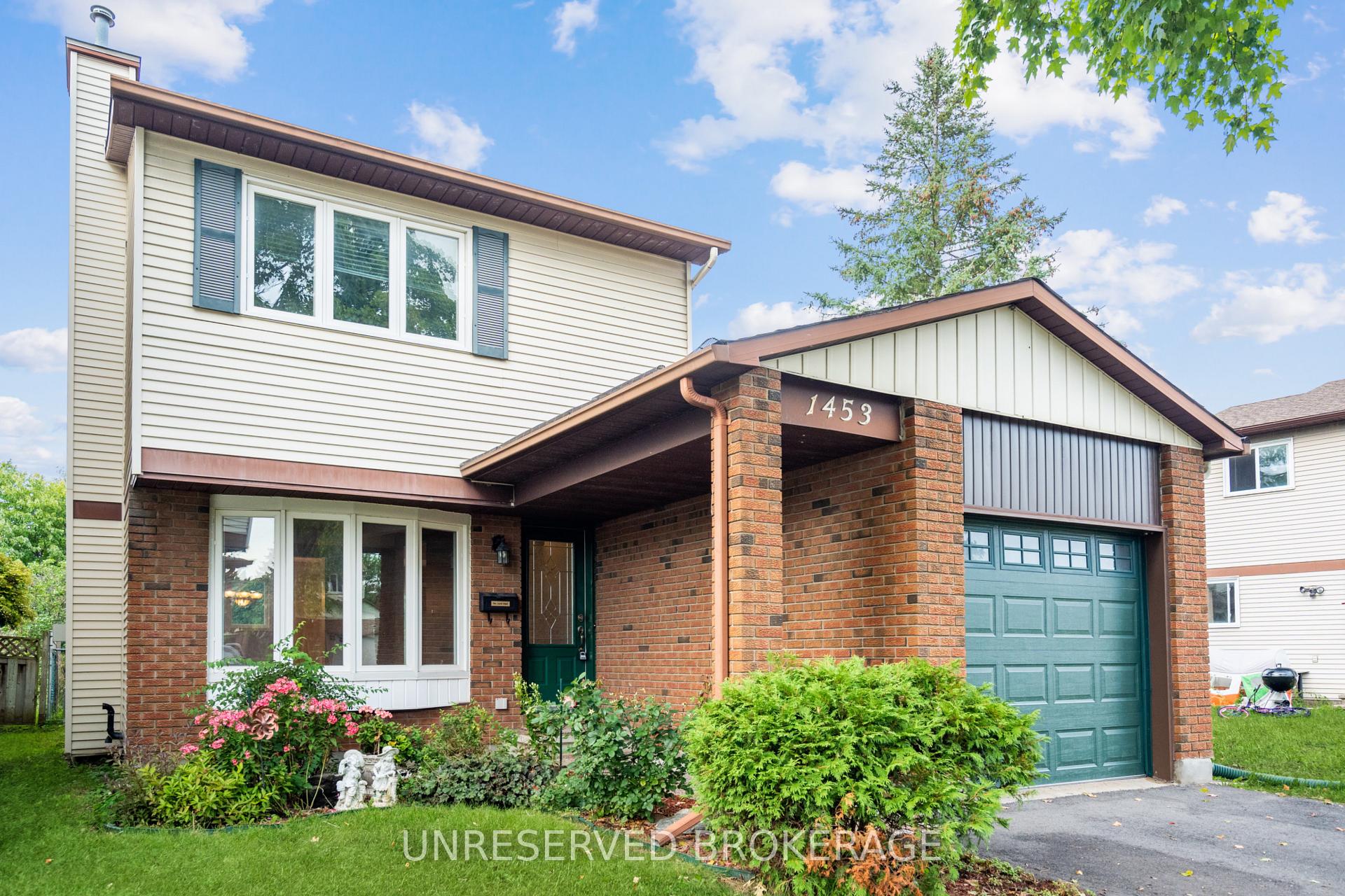Photo 3 of 1453 Eastcliffe Way, Ottawa, Pineview — HOMEH