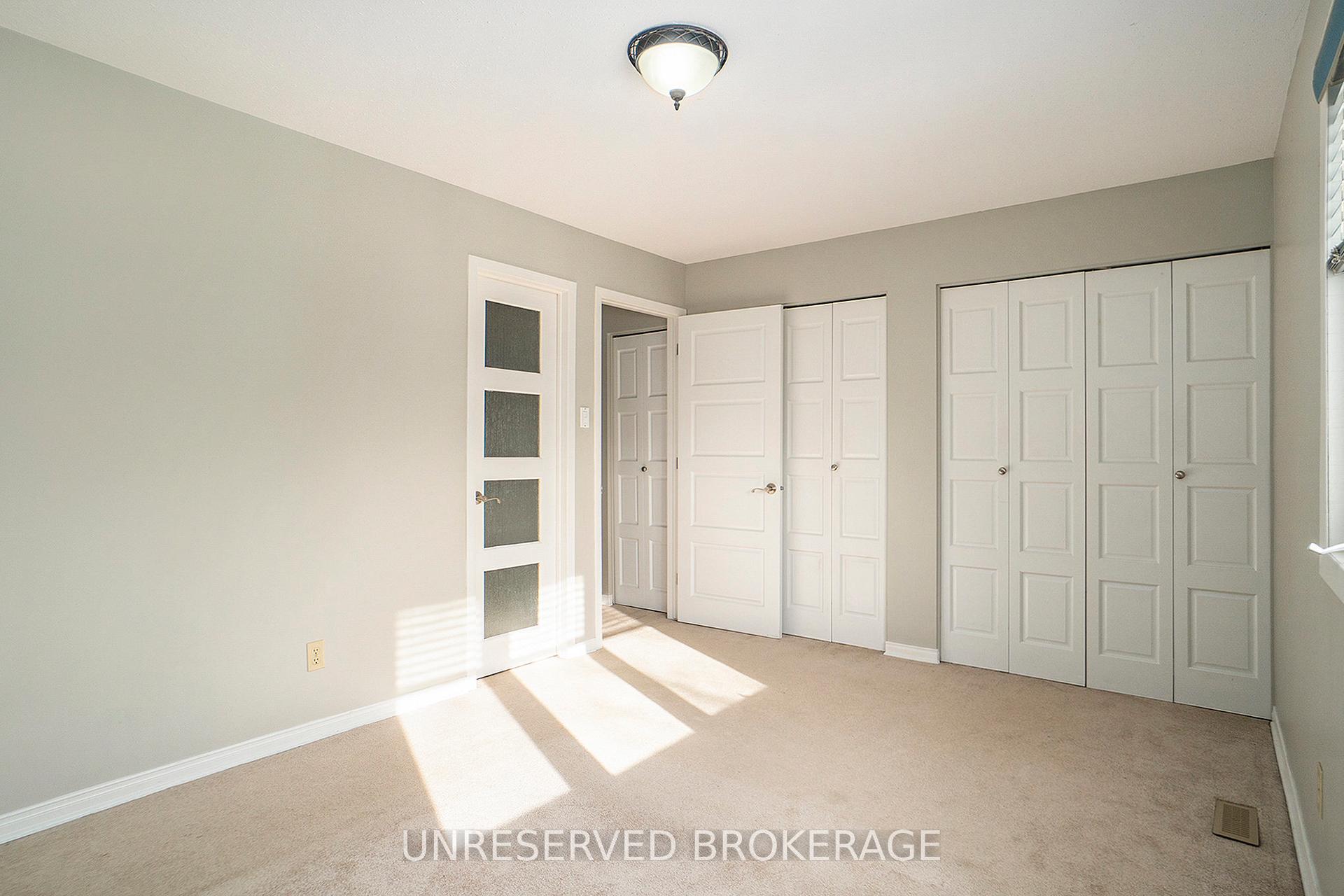 Photo 26 of 1453 Eastcliffe Way, Ottawa, Pineview — HOMEH