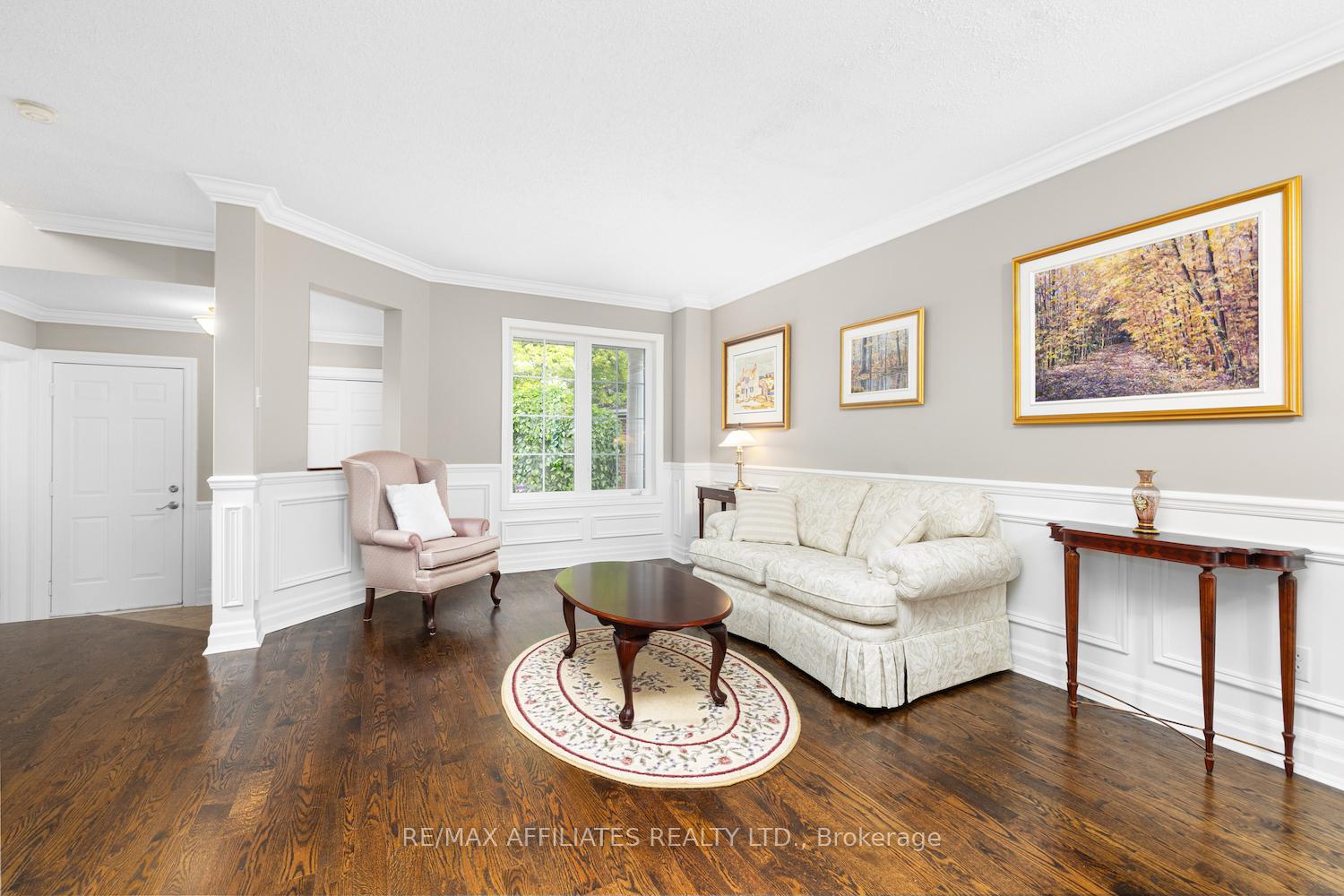 Photo 10 of 24 James Long Court, Ottawa, Barrhaven - Longfields — HOMEH