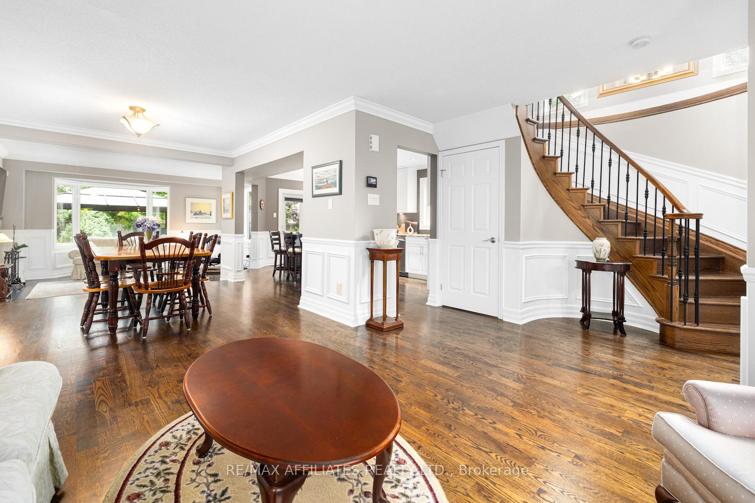 Photo 9 of 24 James Long Court, Ottawa, Barrhaven - Longfields — HOMEH