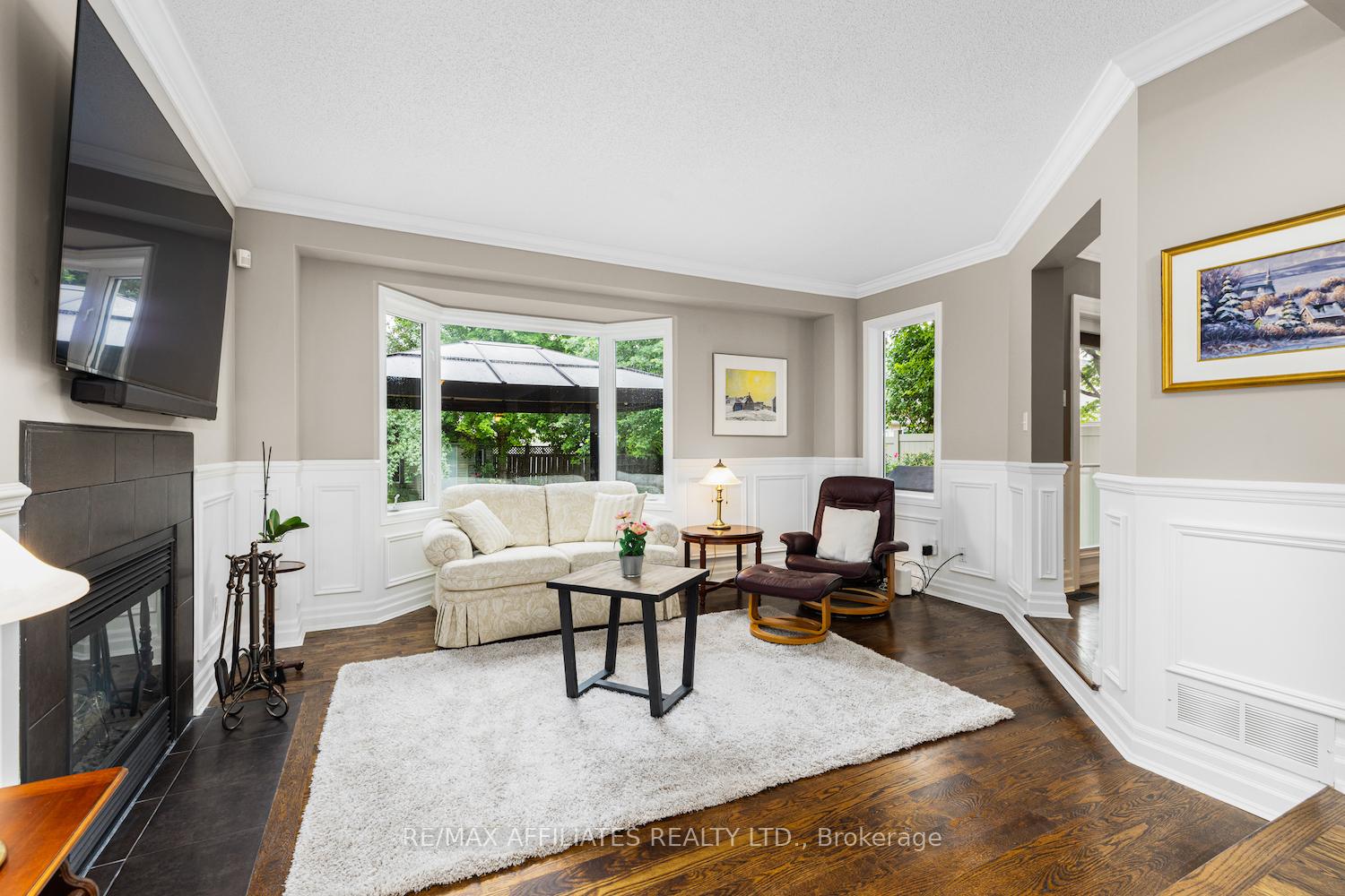 Photo 15 of 24 James Long Court, Ottawa, Barrhaven - Longfields — HOMEH