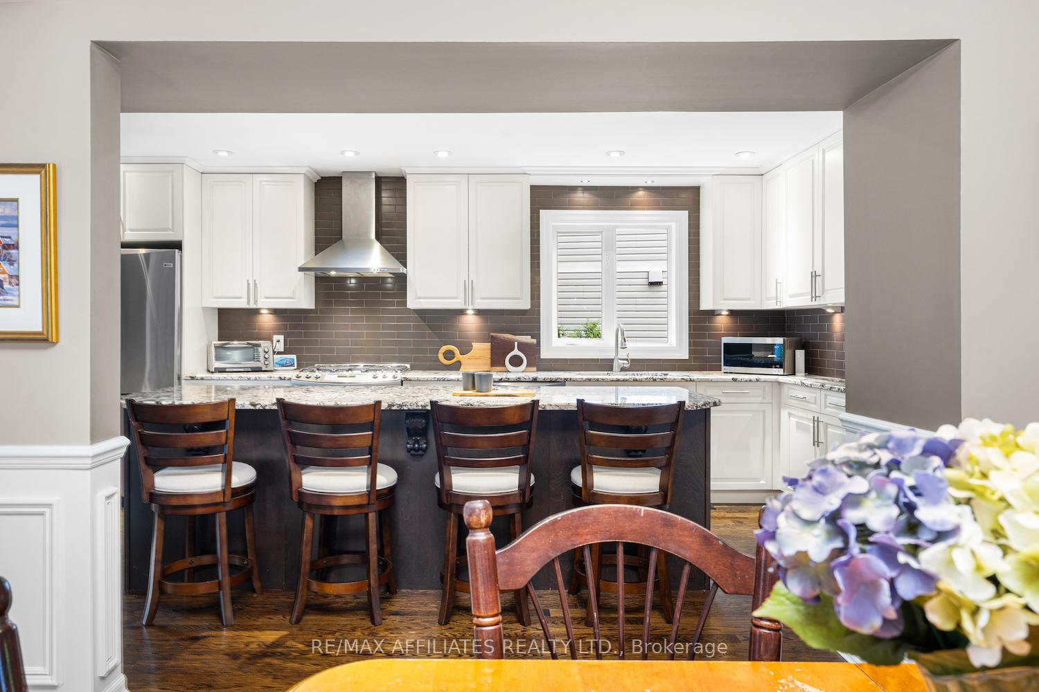 Photo 16 of 24 James Long Court, Ottawa, Barrhaven - Longfields — HOMEH