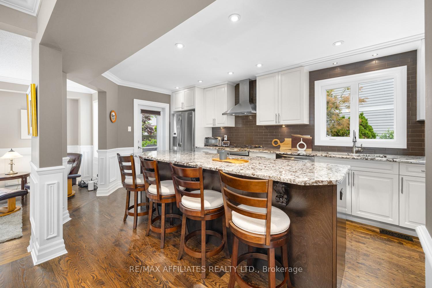 Photo 17 of 24 James Long Court, Ottawa, Barrhaven - Longfields — HOMEH