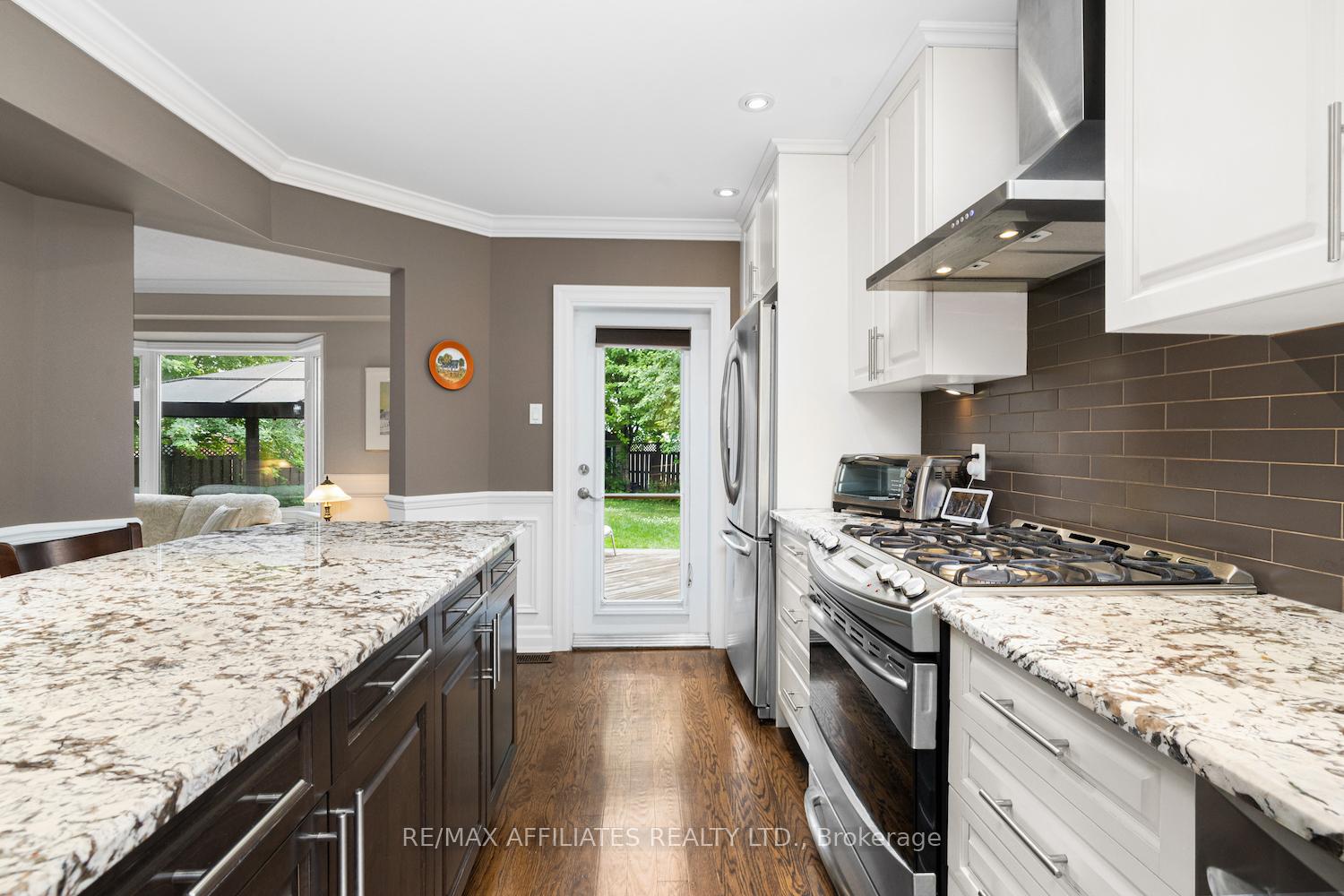 Photo 20 of 24 James Long Court, Ottawa, Barrhaven - Longfields — HOMEH