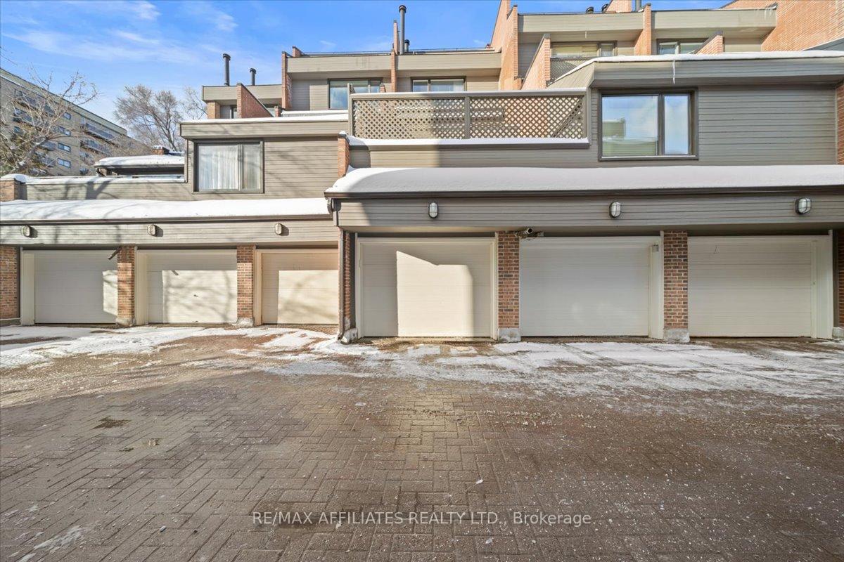 Photo 1 of Unit 32, 39 Putman Avenue, Ottawa, Lindenlea — HOMEH