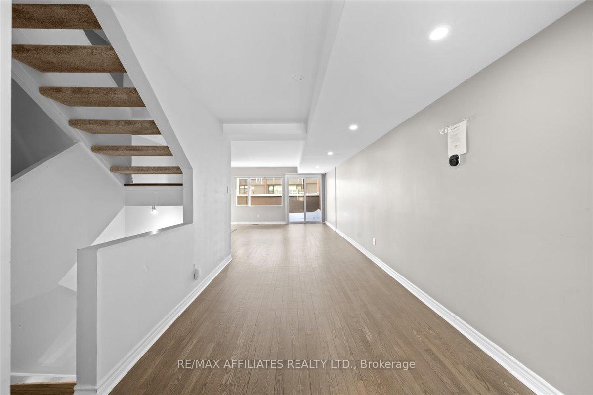 Photo 5 of Unit 32, 39 Putman Avenue, Ottawa, Lindenlea — HOMEH