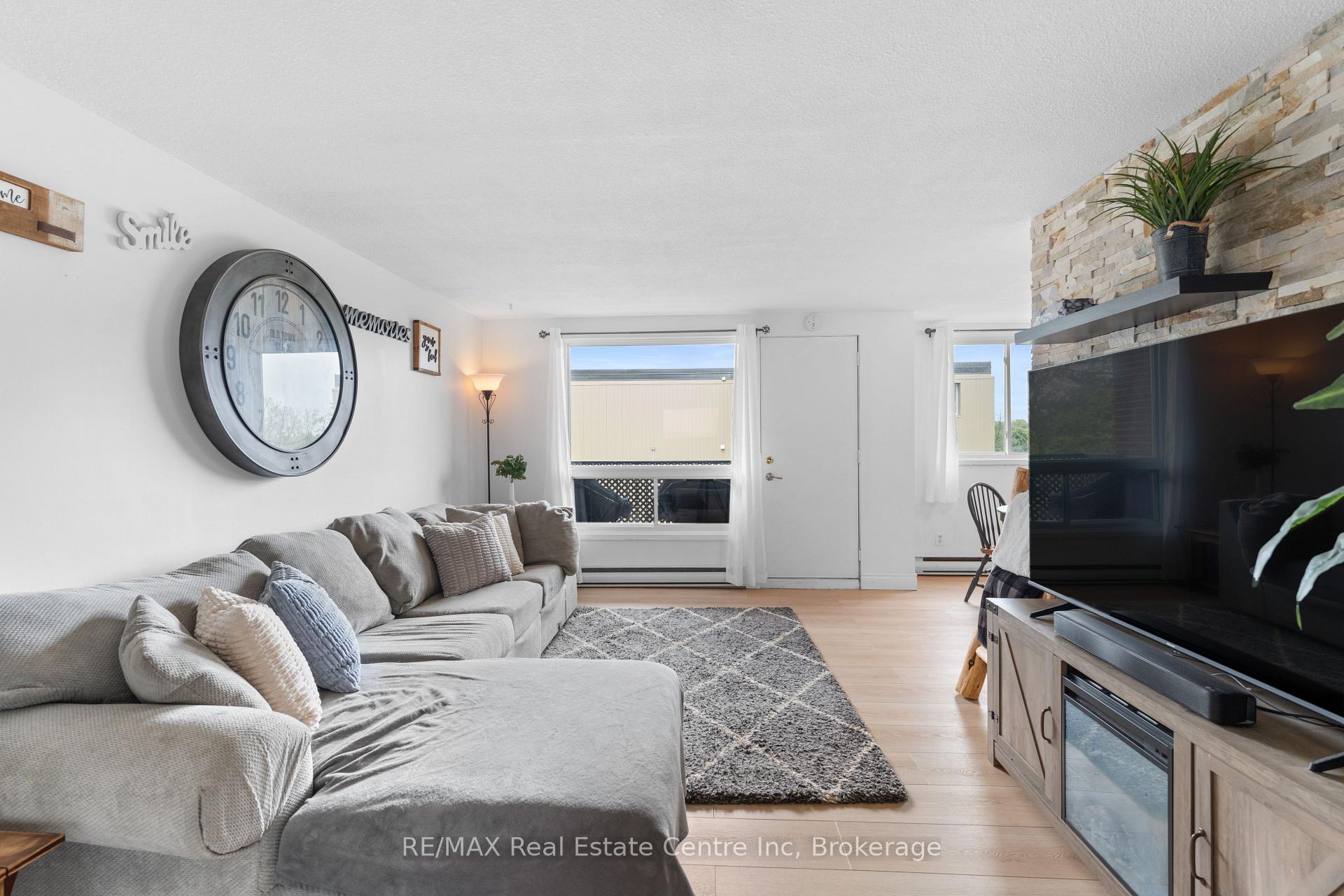 Photo 20 of Unit 305, 4 Avalon Place, Kitchener — HOMEH