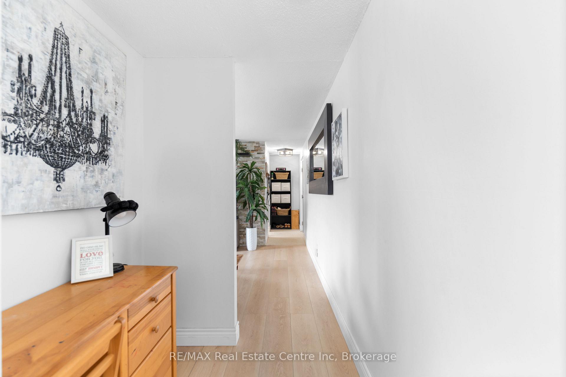 Photo 22 of Unit 305, 4 Avalon Place, Kitchener — HOMEH