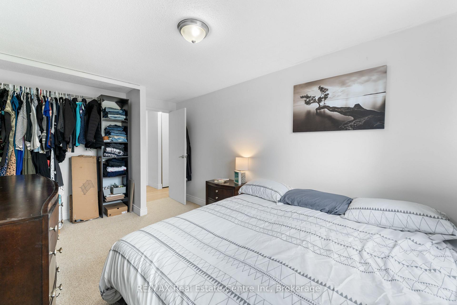Photo 24 of Unit 305, 4 Avalon Place, Kitchener — HOMEH