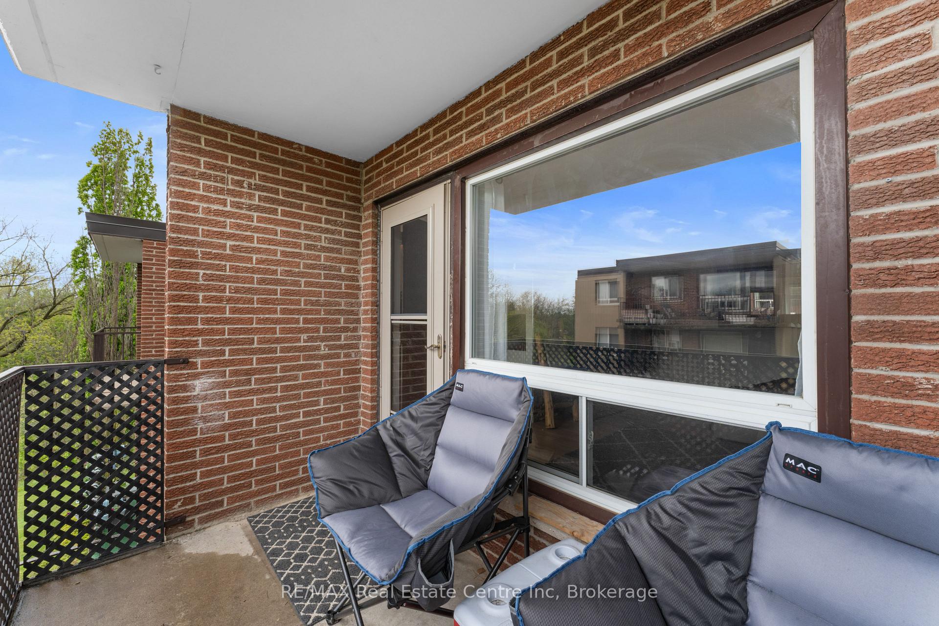 Photo 31 of Unit 305, 4 Avalon Place, Kitchener — HOMEH