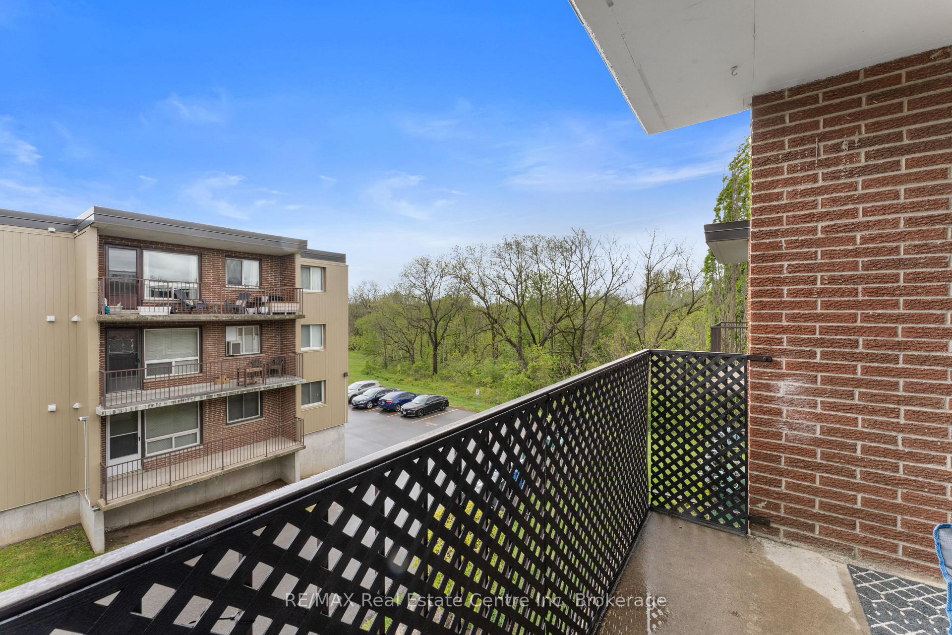 Photo 32 of Unit 305, 4 Avalon Place, Kitchener — HOMEH
