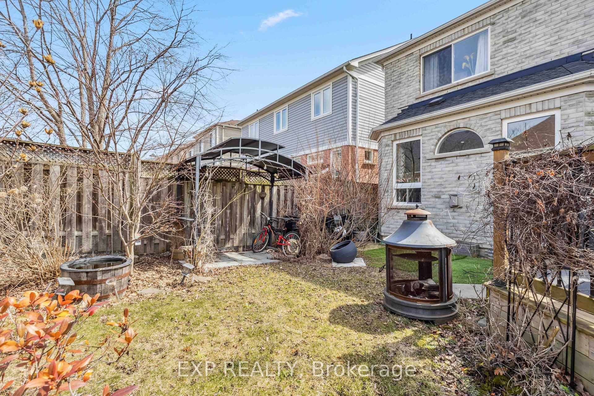 Photo 22 of 77 Loughlin Hill Crescent, Ajax, Central East — HOMEH