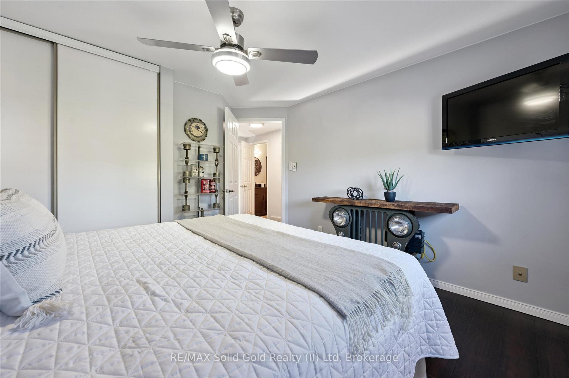 Photo 18 of Unit 12, 210 Highland Crescent, Kitchener — HOMEH