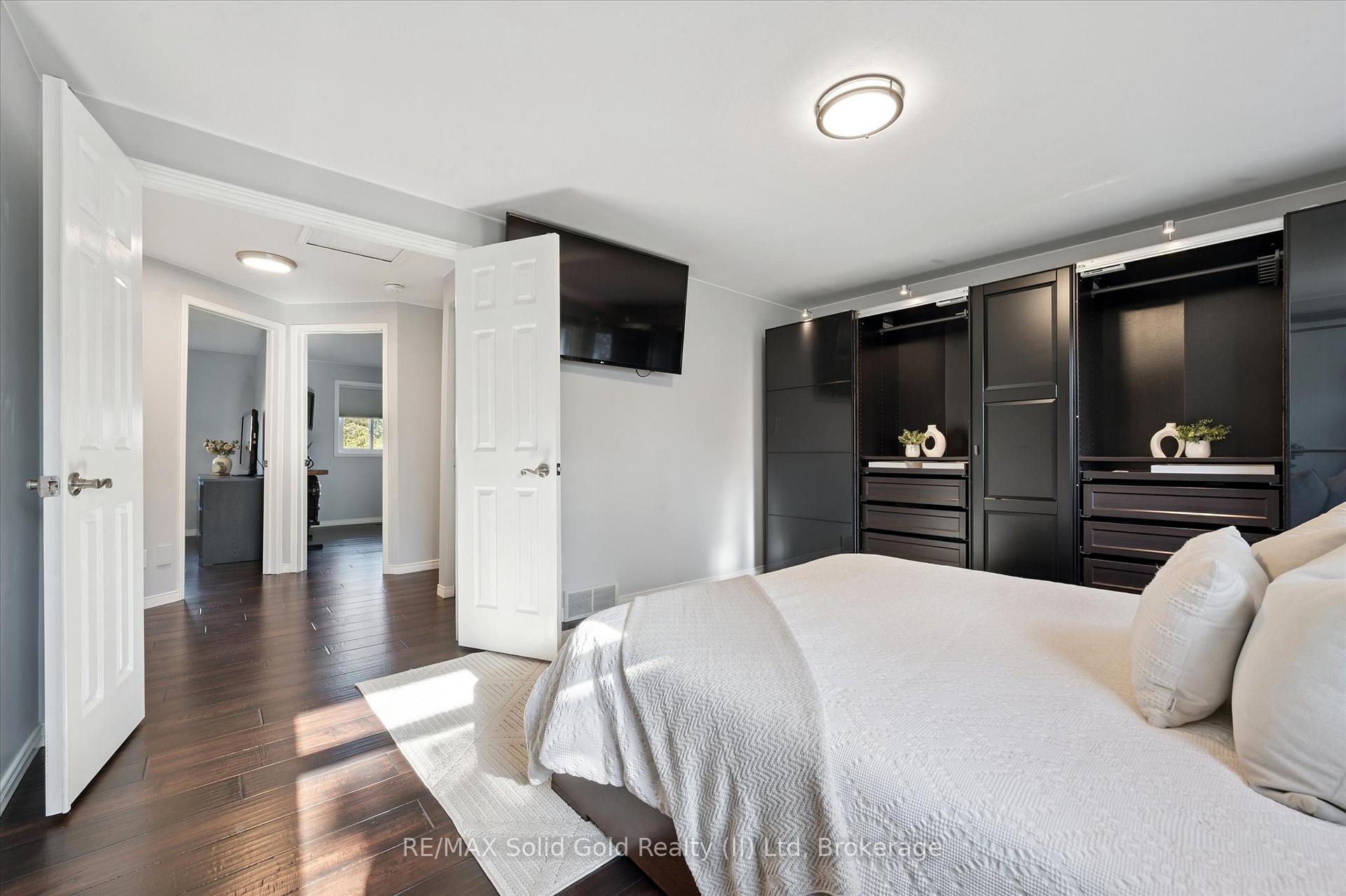 Photo 22 of Unit 12, 210 Highland Crescent, Kitchener — HOMEH