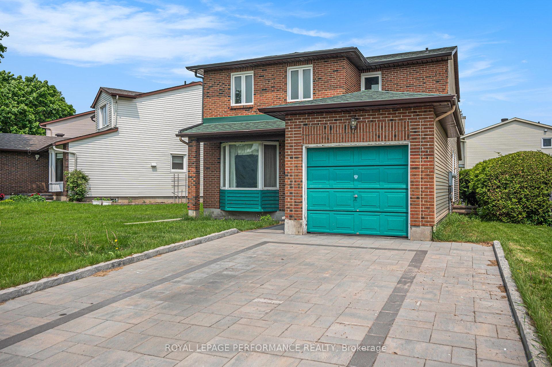 Photo 4 of 3 Four Seasons Drive, Ottawa, Borden Farm/Stewart Farm/Carleton Heights/Parkwood Hills — HOMEH