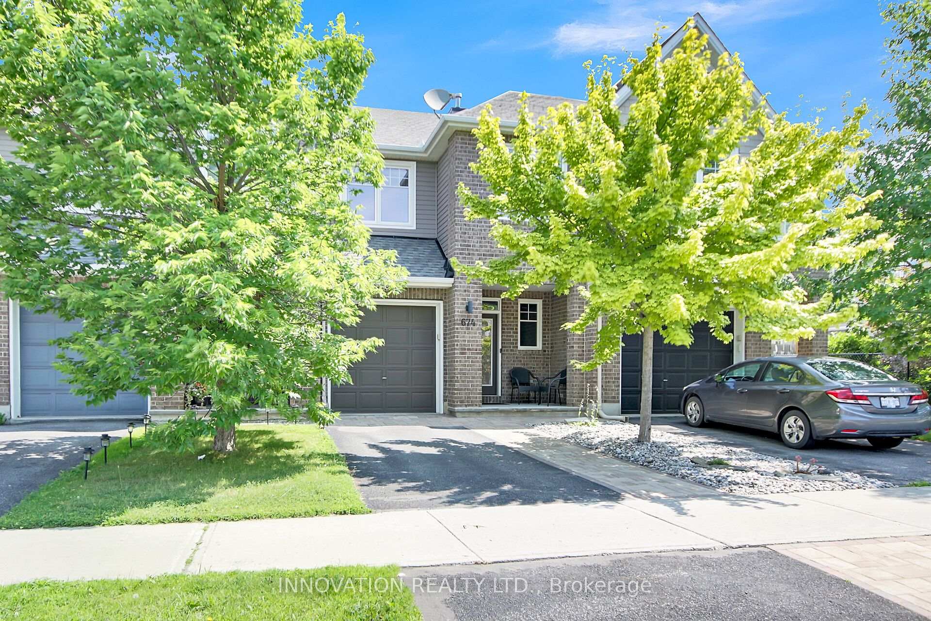 Photo 2 of 674 White Alder Avenue, Ottawa, Blossom Park/Kemp Park/Findlay Creek — HOMEH