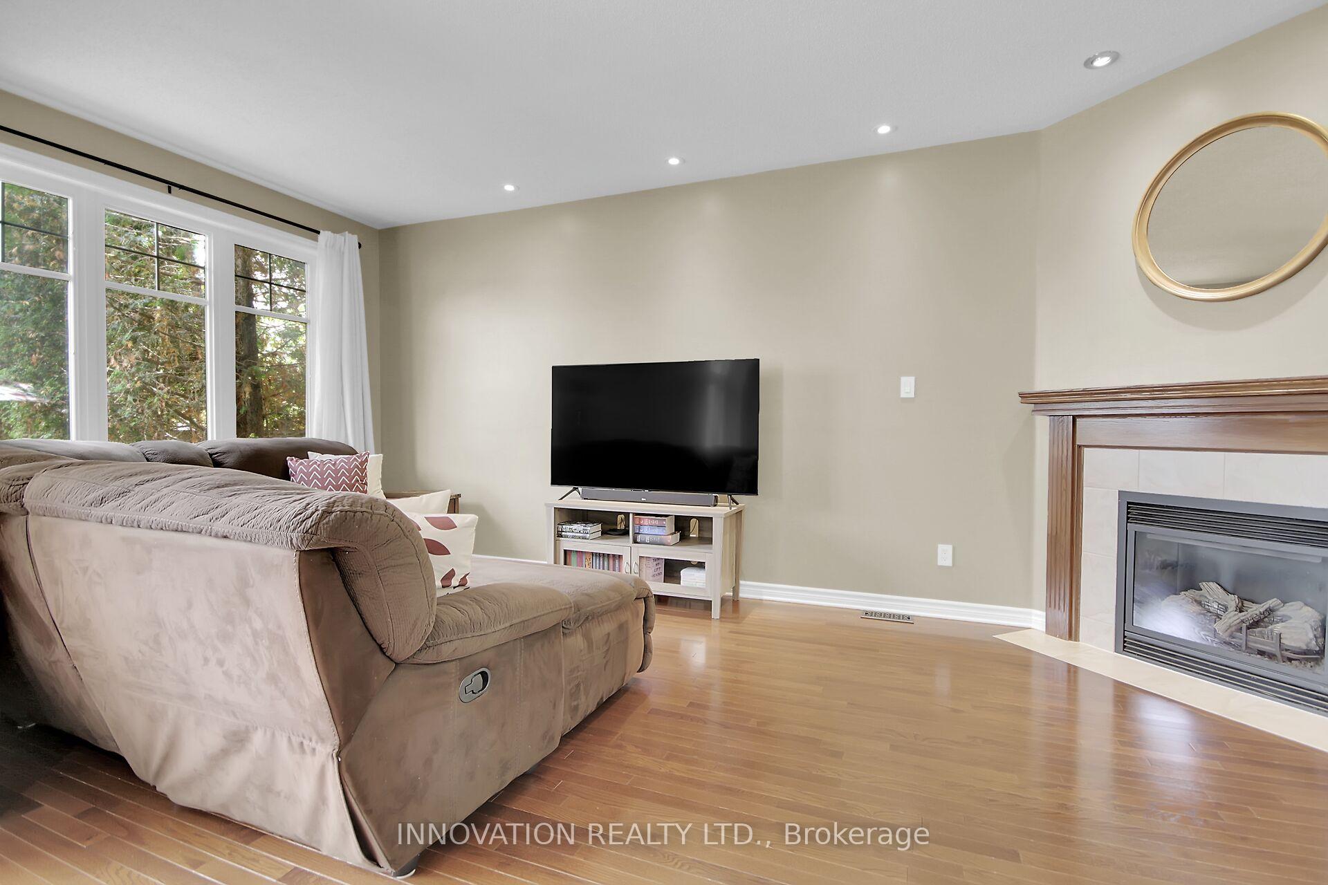 Photo 8 of 674 White Alder Avenue, Ottawa, Blossom Park/Kemp Park/Findlay Creek — HOMEH