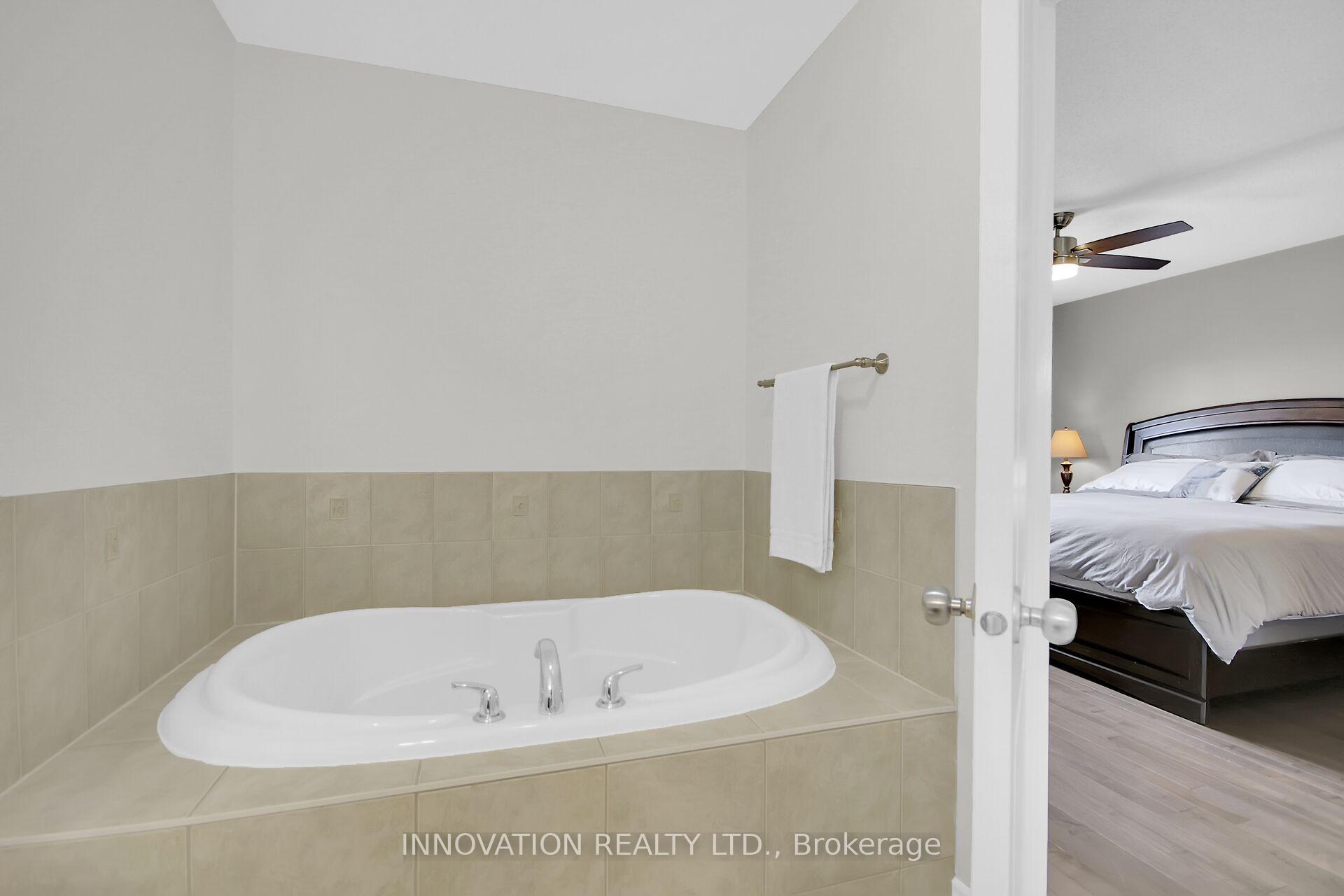 Photo 25 of 674 White Alder Avenue, Ottawa, Blossom Park/Kemp Park/Findlay Creek — HOMEH