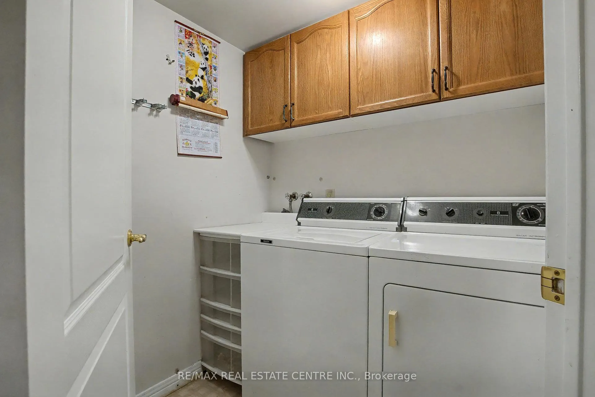 Photo 8 of Unit 1801, 190 Hespeler Road, Cambridge — HOMEH