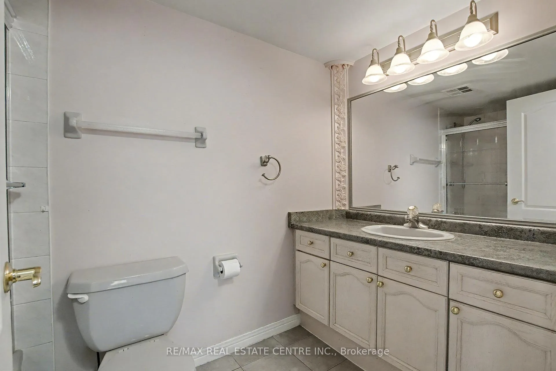 Photo 20 of Unit 1801, 190 Hespeler Road, Cambridge — HOMEH