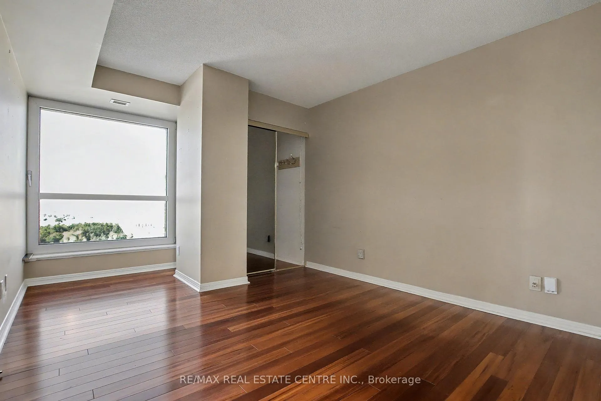 Photo 21 of Unit 1801, 190 Hespeler Road, Cambridge — HOMEH