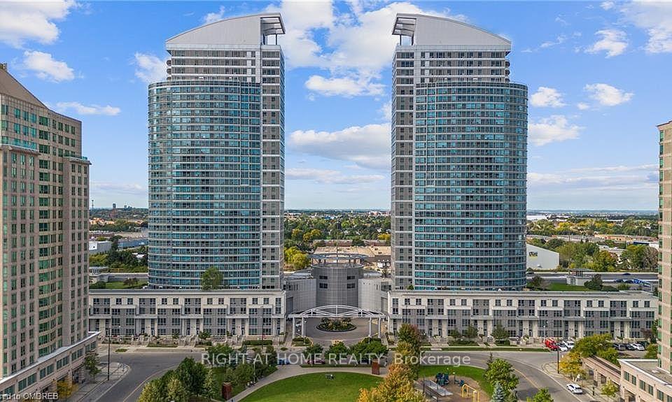 Front of Unit 1615, 36 Lee Centre Drive