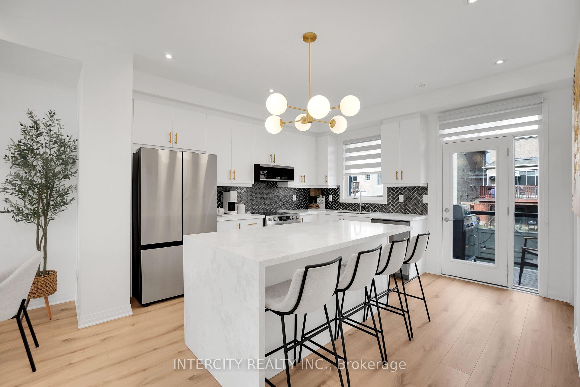 Photo 1 of 12 Totten Trail, New Tecumseth, Tottenham — HOMEH