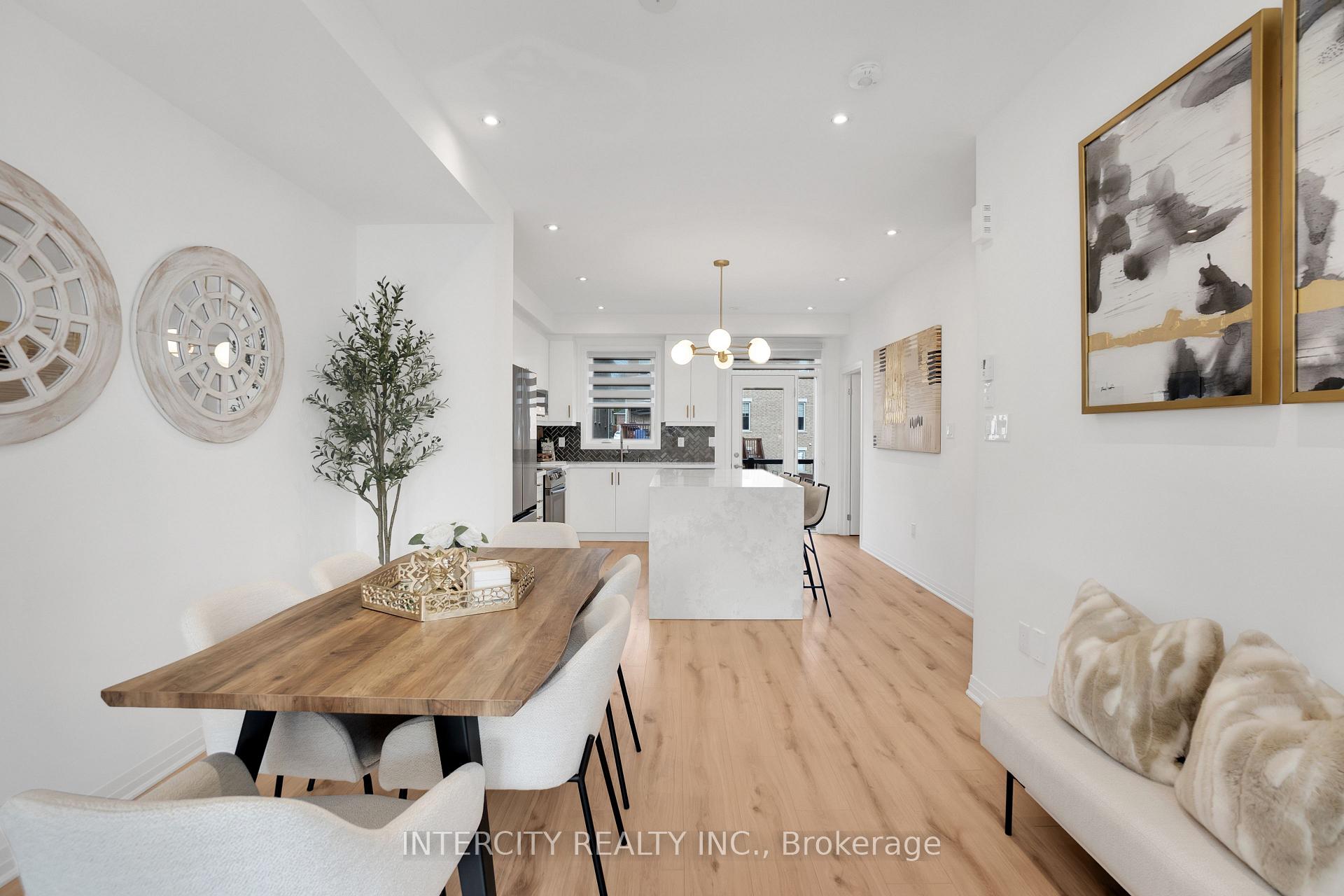 Photo 10 of 12 Totten Trail, New Tecumseth, Tottenham — HOMEH