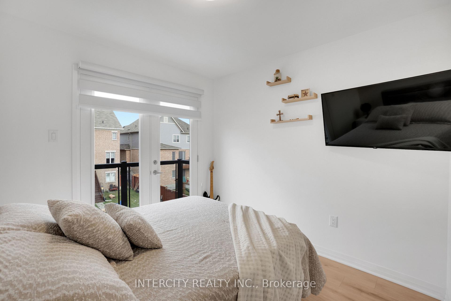 Photo 19 of 12 Totten Trail, New Tecumseth, Tottenham — HOMEH