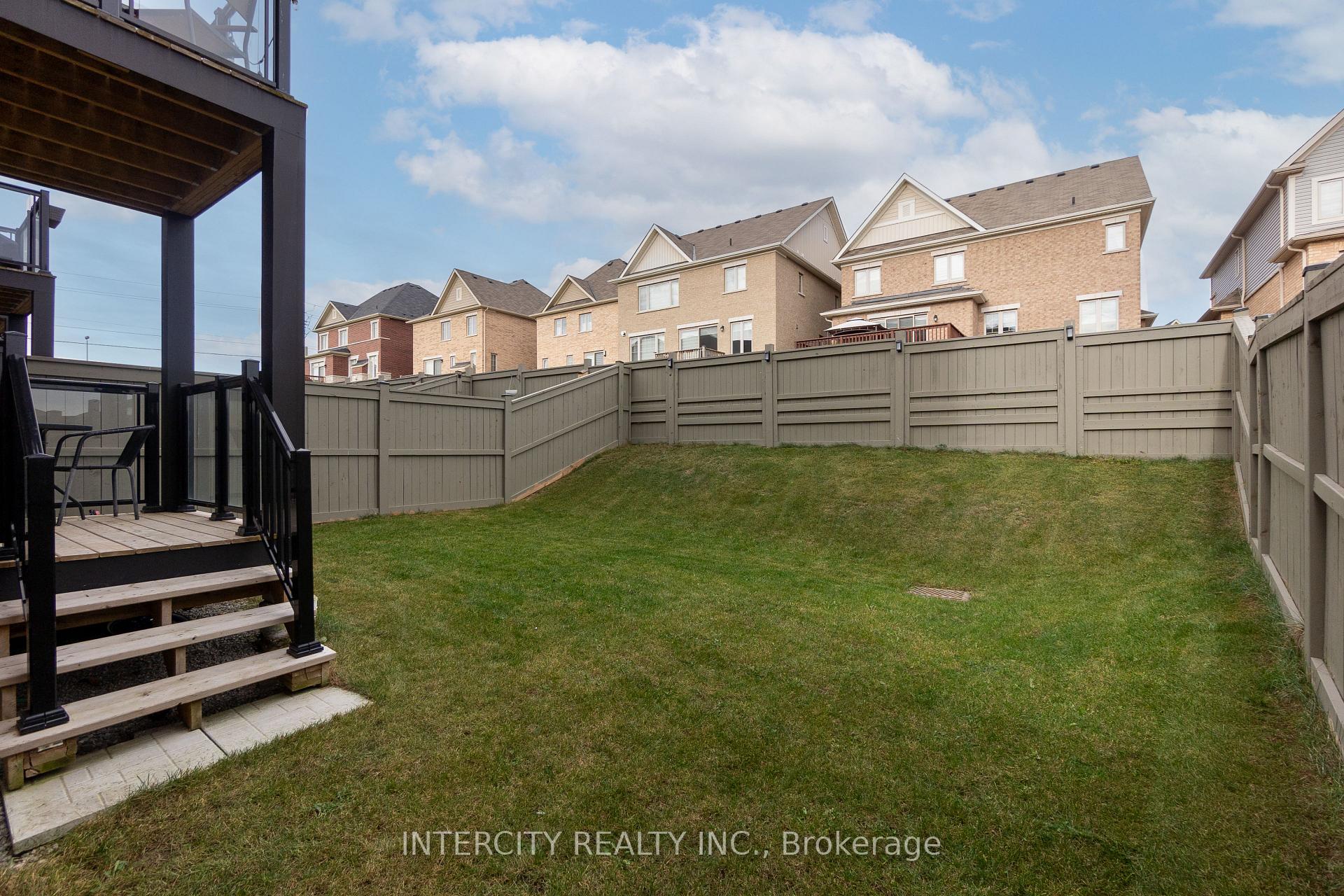 Photo 30 of 12 Totten Trail, New Tecumseth, Tottenham — HOMEH