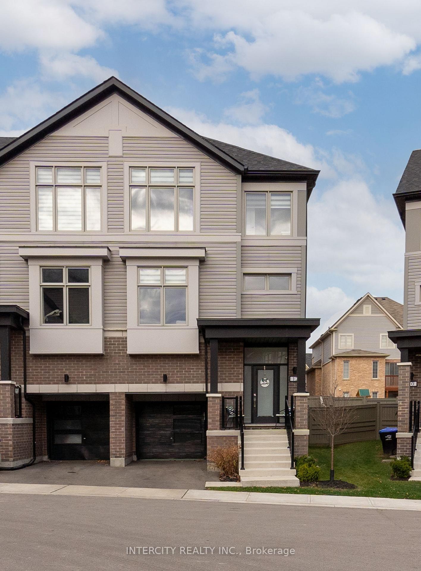 Photo 32 of 12 Totten Trail, New Tecumseth, Tottenham — HOMEH