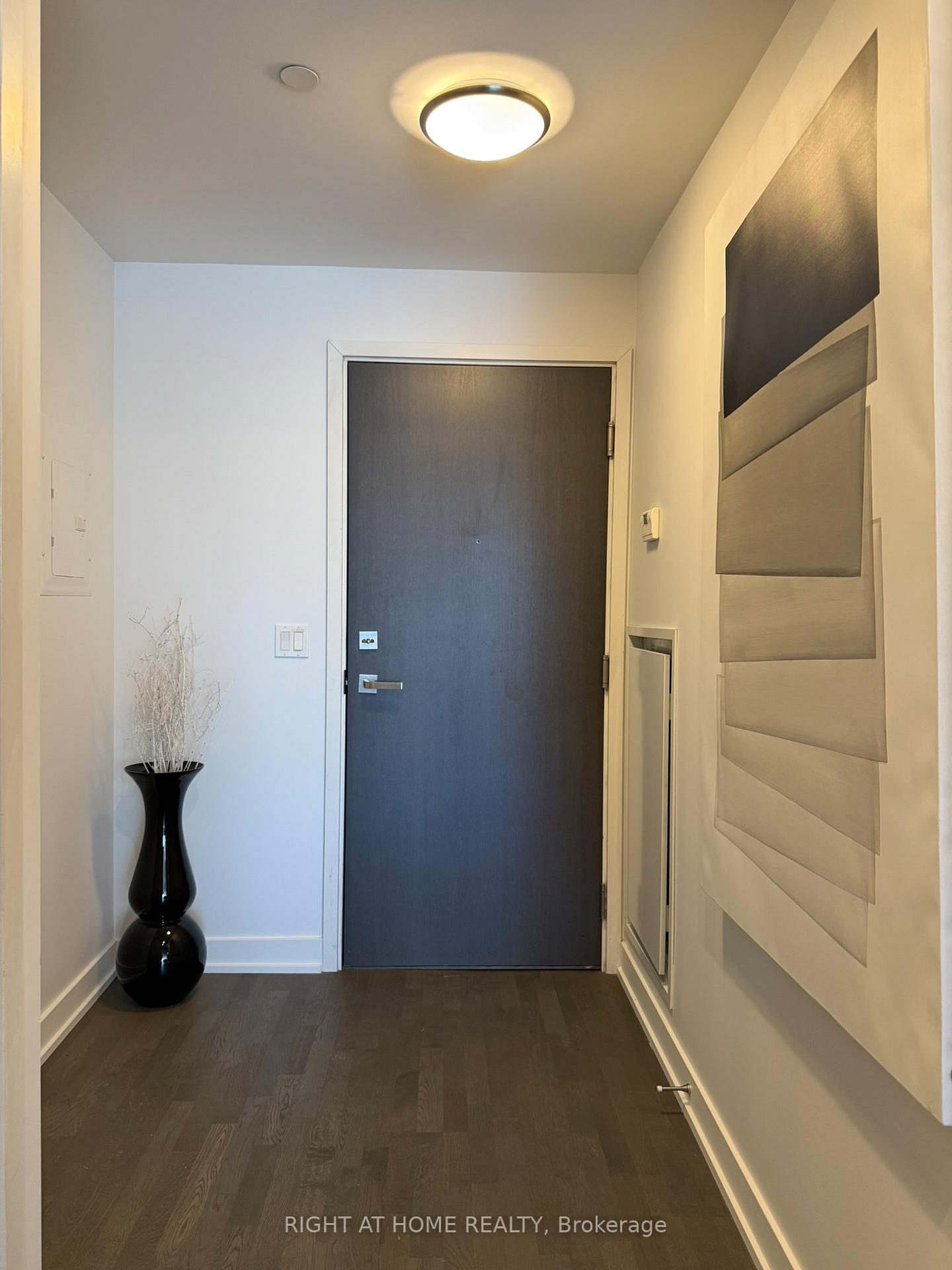 Photo 8 of Unit 306, 1238 Dundas Street E, Toronto, South Riverdale — HOMEH