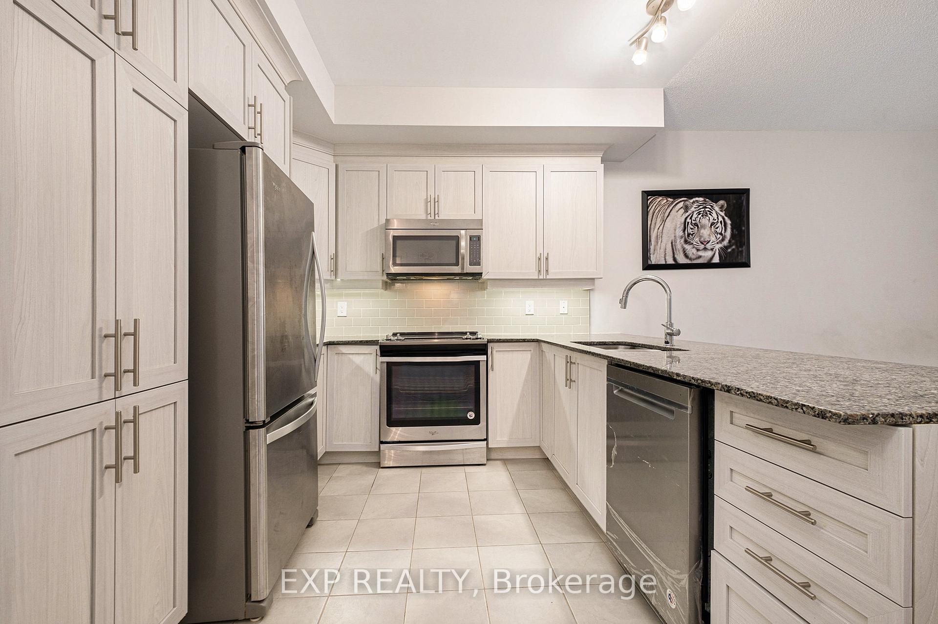 Photo 10 of 274 Pembina Private, Ottawa, Riverside South/Gloucester Glen — HOMEH