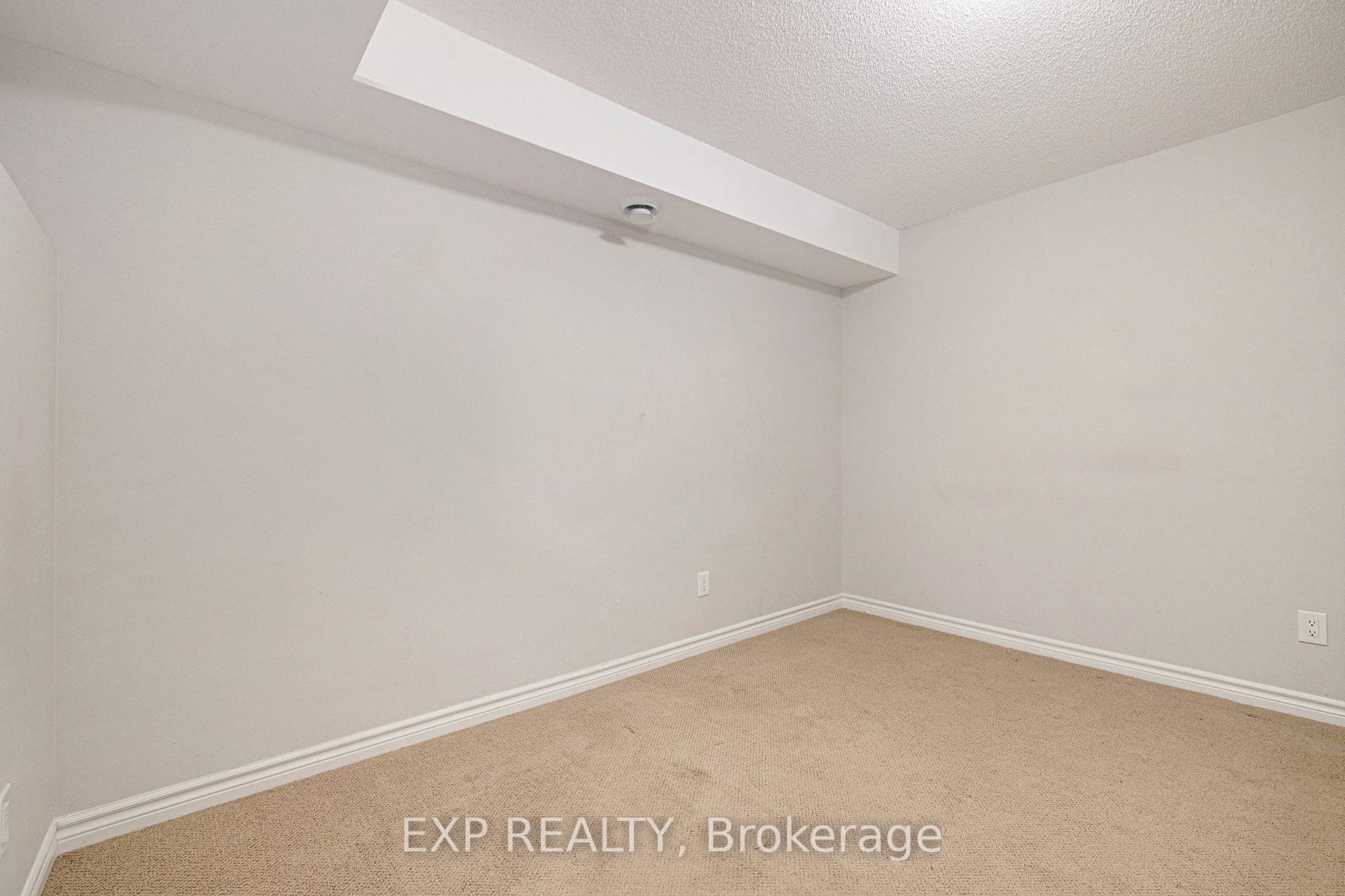 Photo 23 of 274 Pembina Private, Ottawa, Riverside South/Gloucester Glen — HOMEH