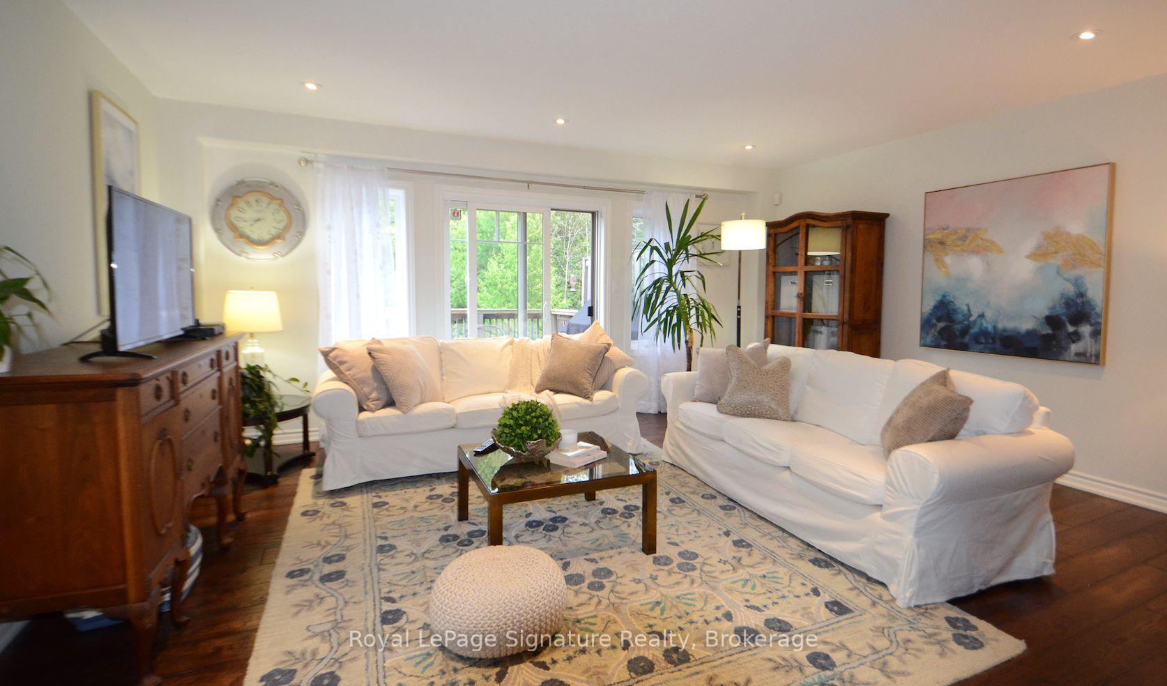 Photo 2 of 37 Conservation Way W, Collingwood — HOMEH