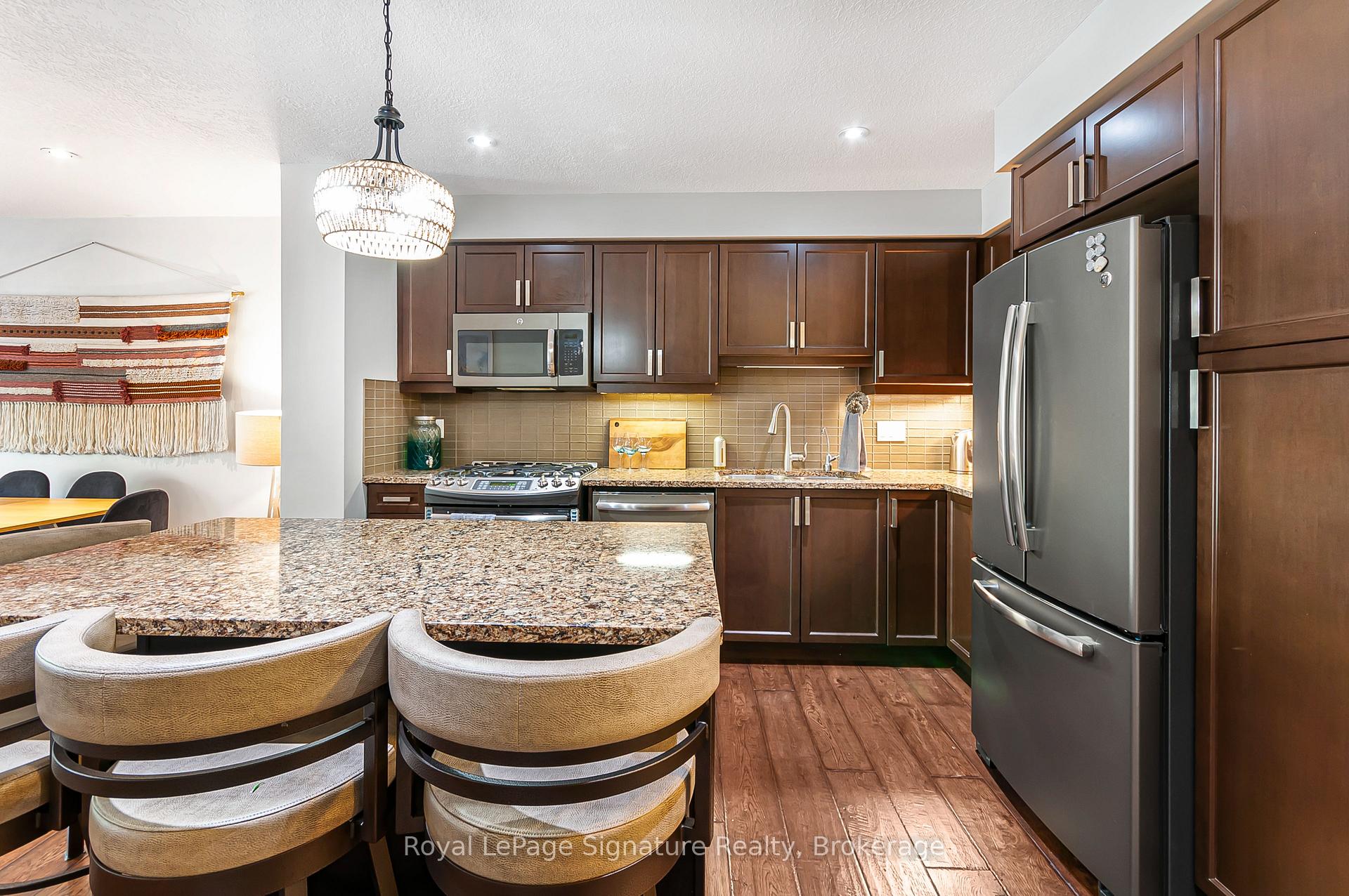 Photo 6 of 37 Conservation Way W, Collingwood — HOMEH