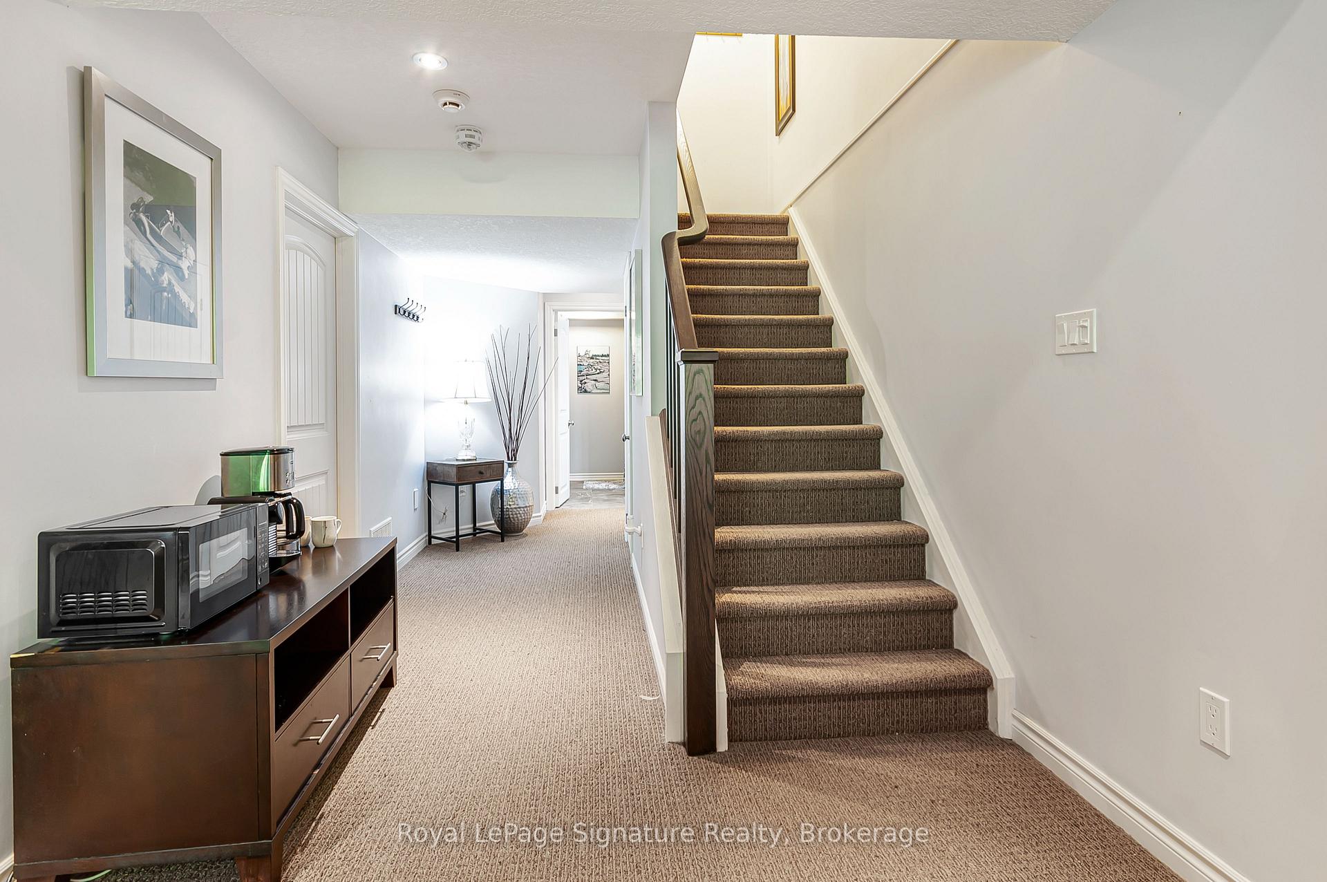 Photo 21 of 37 Conservation Way W, Collingwood — HOMEH