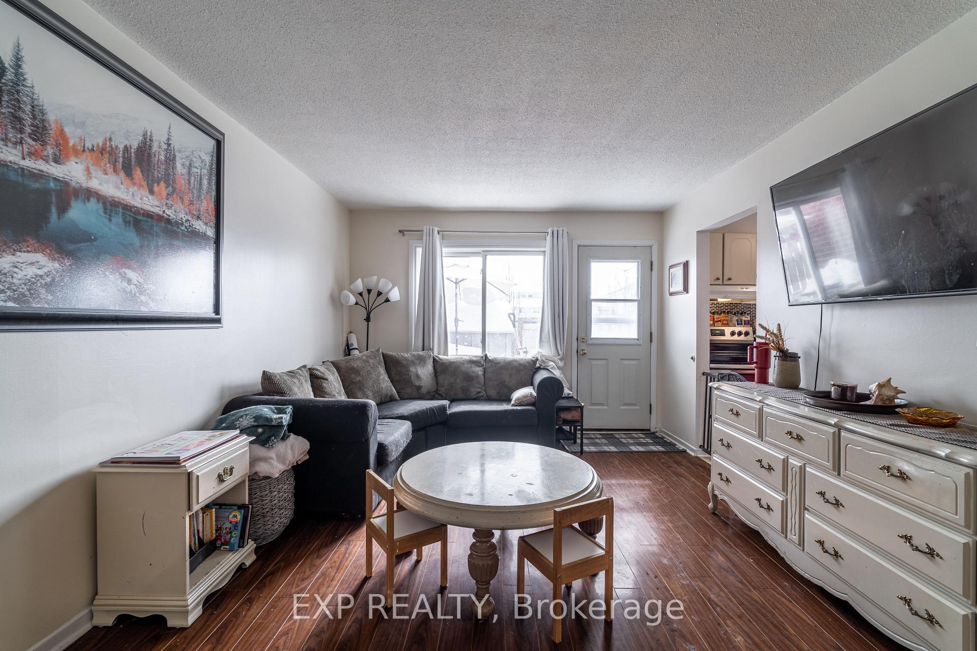 Photo 1 of Unit 14, 1010 Glen Street, Oshawa, Lakeview — HOMEH