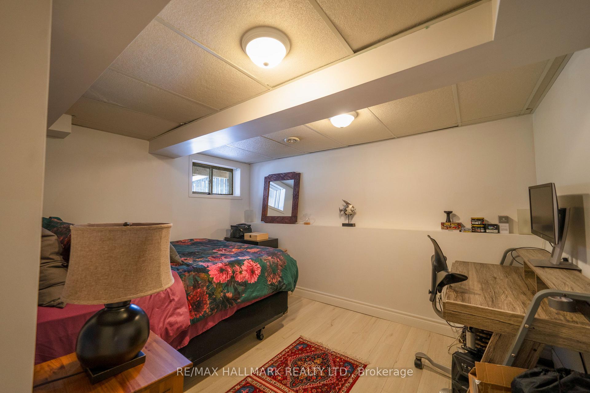 Photo 25 of 131 Batson Drive, Aurora, Aurora Village — HOMEH